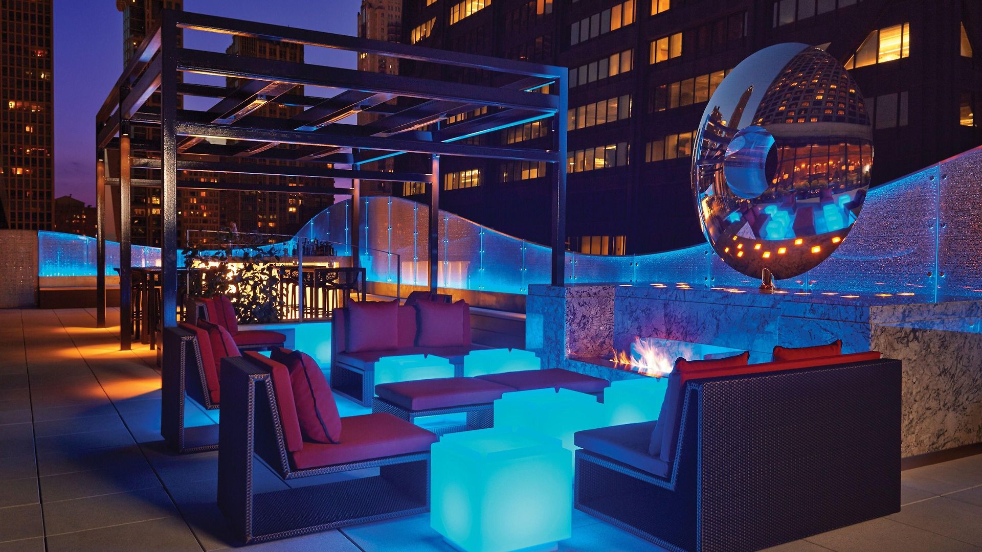 The Ritz-carlton,