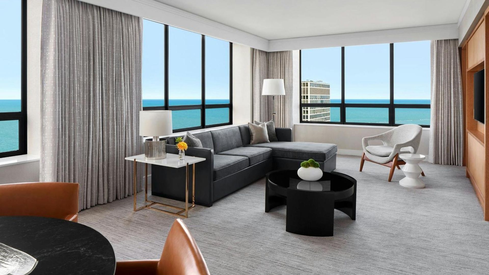 The Ritz-carlton, Hotel