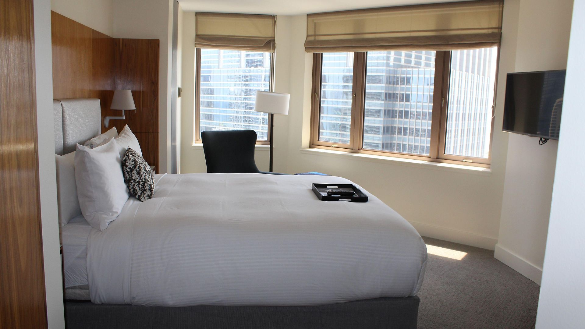 Fairmont Millennium Park Hotel 4*