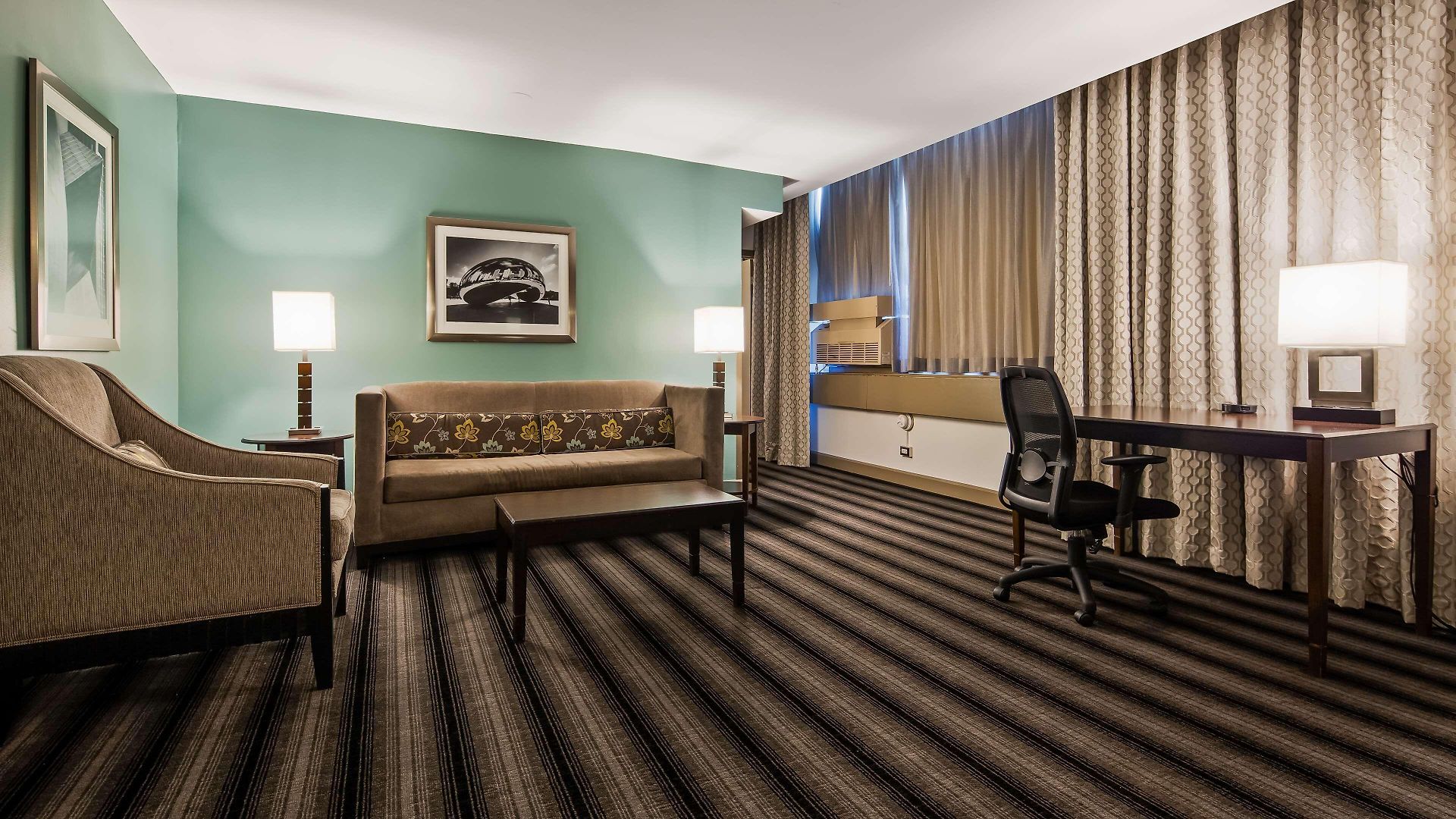Hotel Western Downtown-river North