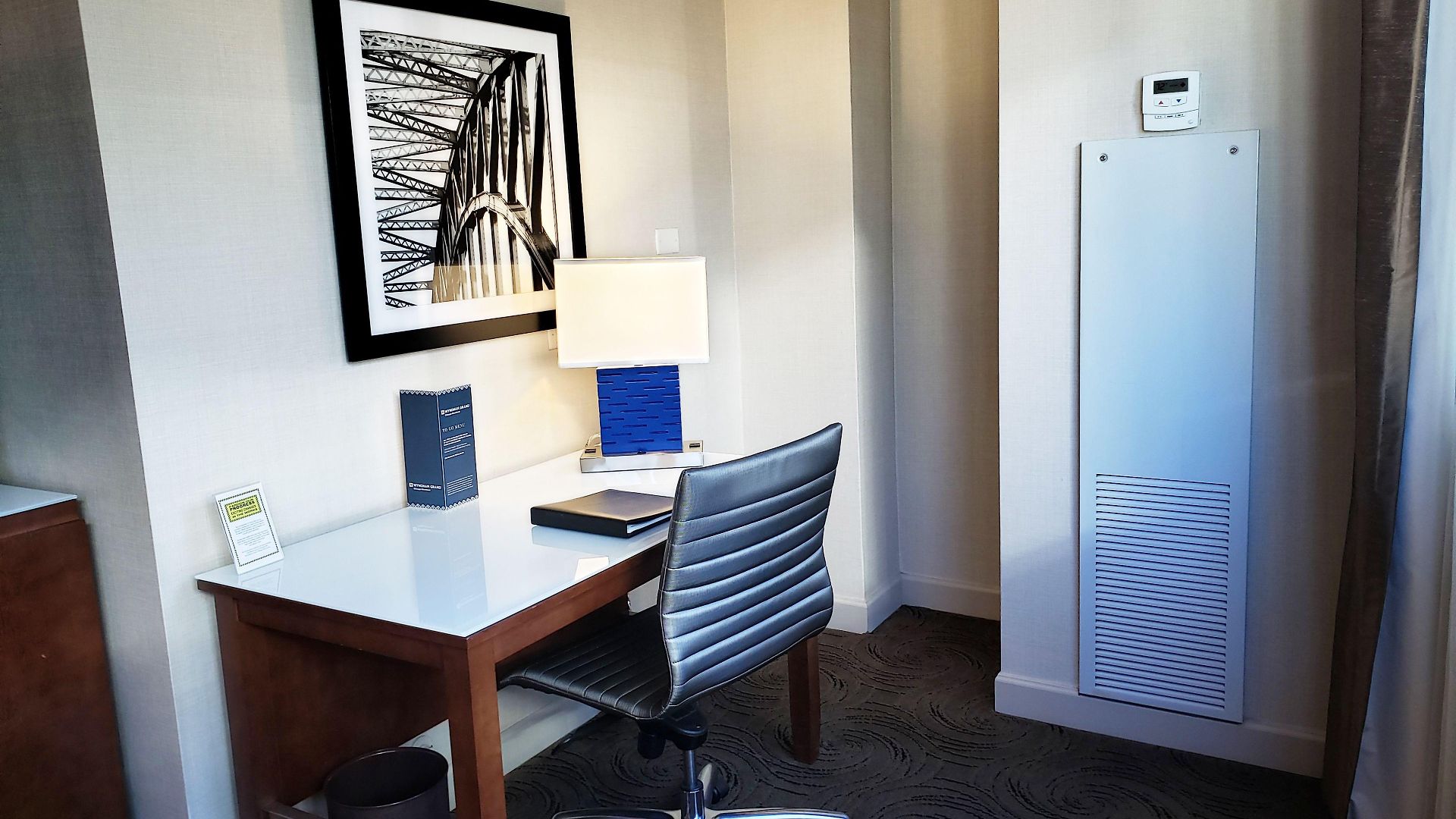 The Royal Sonesta Downtown 4*