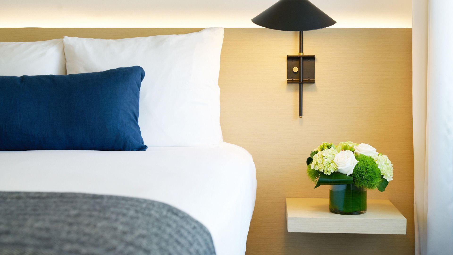 Hotel Ambassador Chicago, Part Of Jdv By Hyatt Chicago