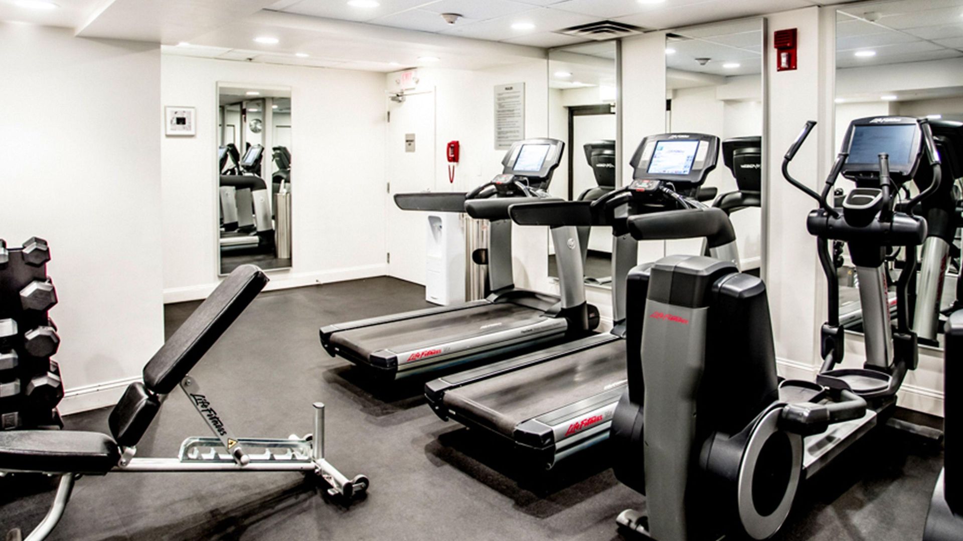 Hotel Ambassador Chicago, Part Of Jdv By Hyatt 4*