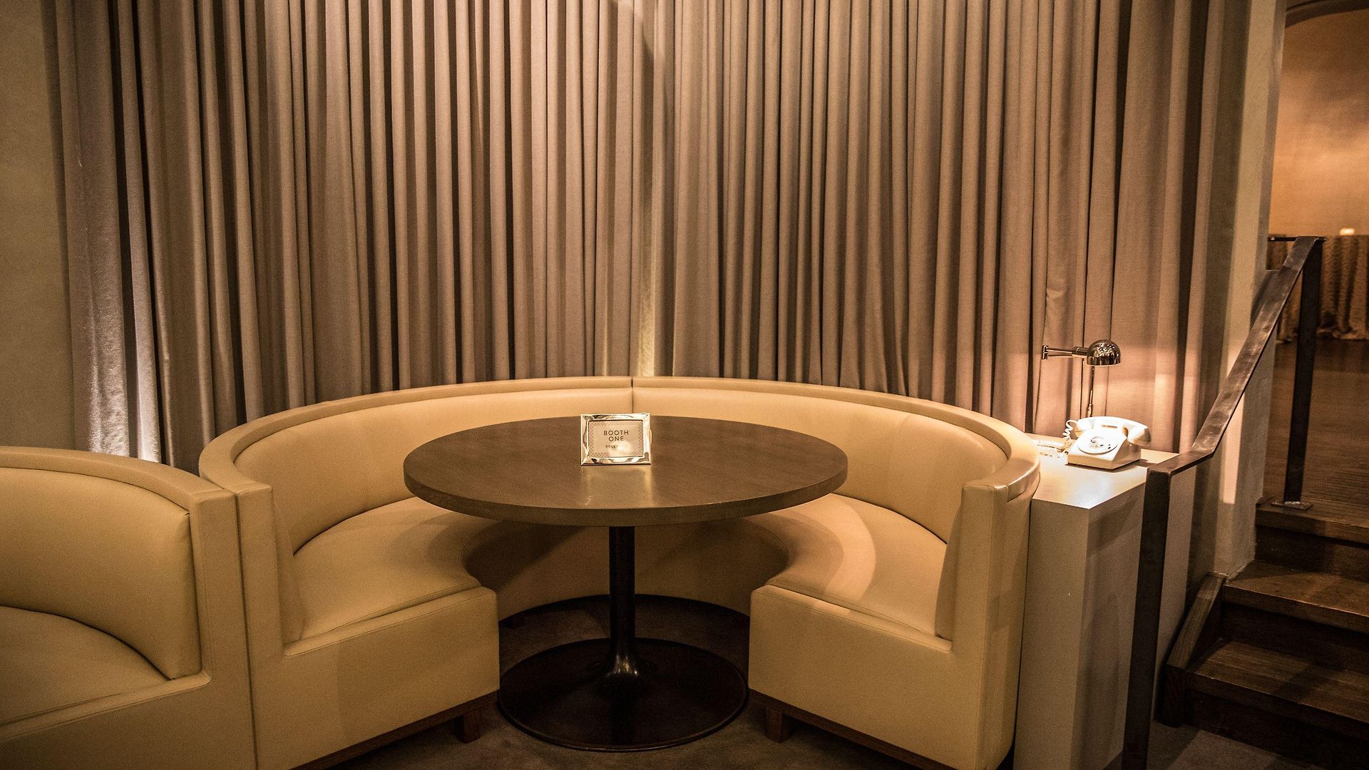 Hotel Ambassador Chicago, Part Of Jdv By Hyatt 4*