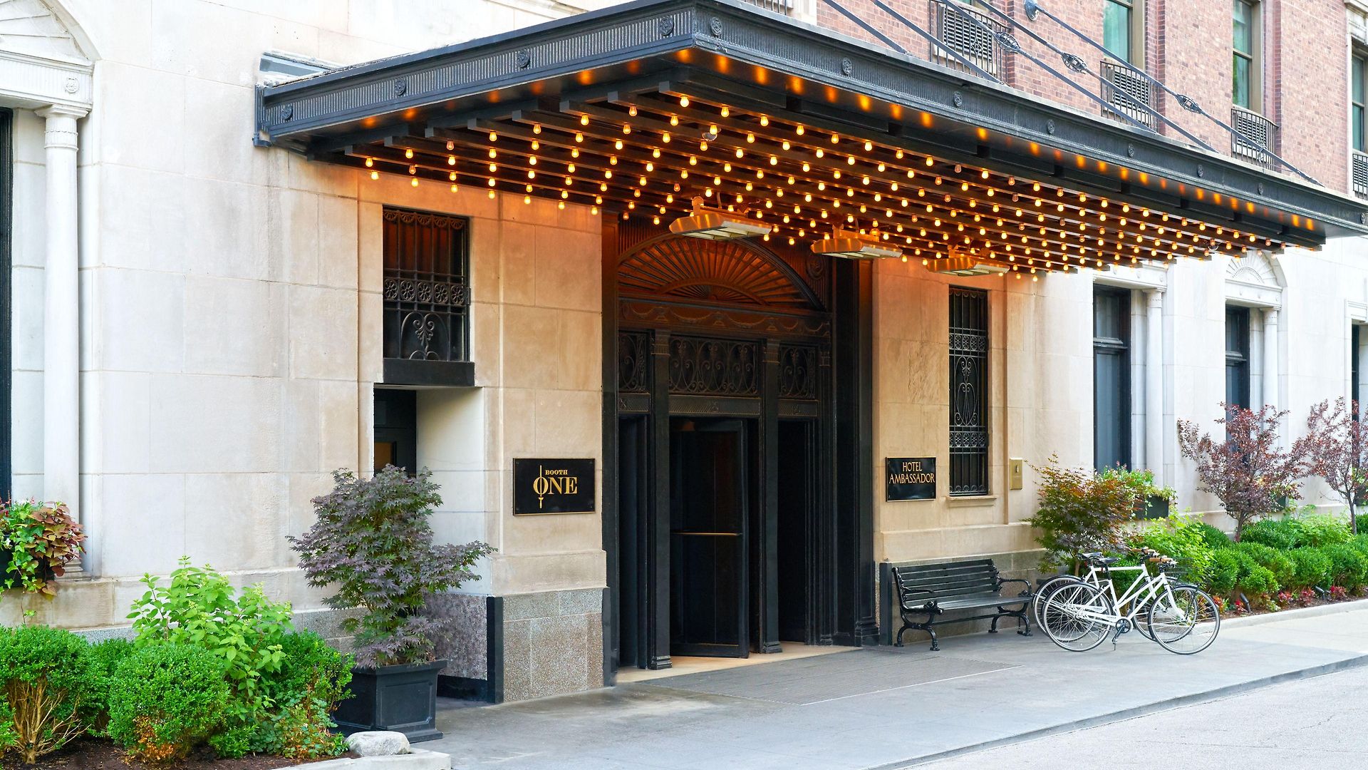 Hotel Ambassador Chicago, Part Of Jdv By Hyatt 4*