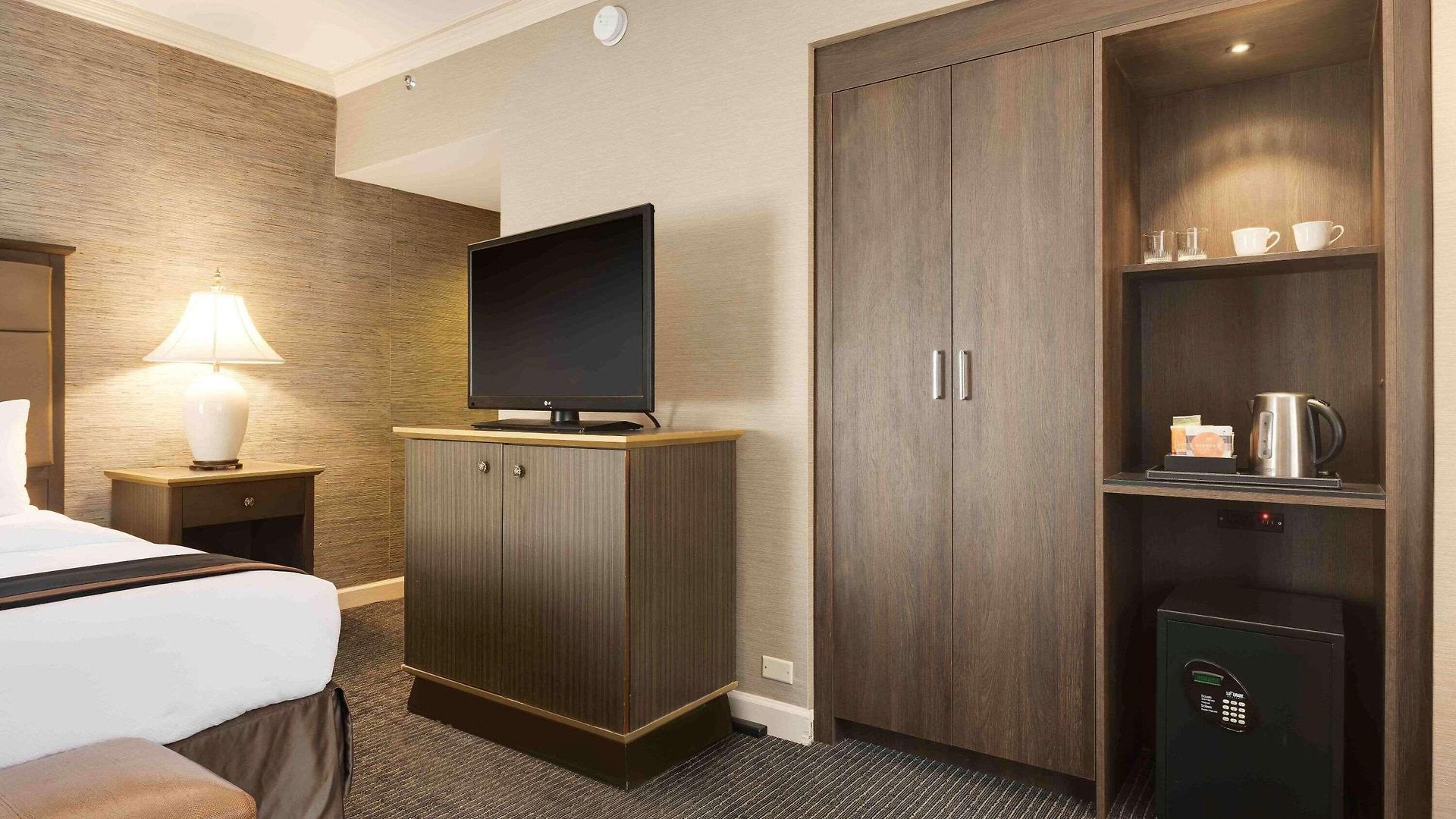 The Whitehall - Bw Premier Collection 3* Chicago