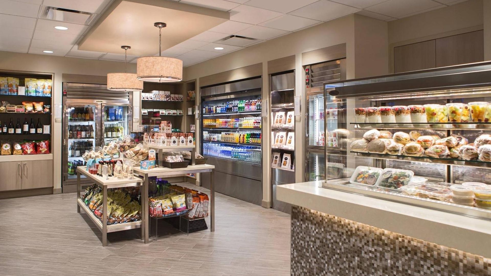 Marriott Downtown Magnificent Mile 4*