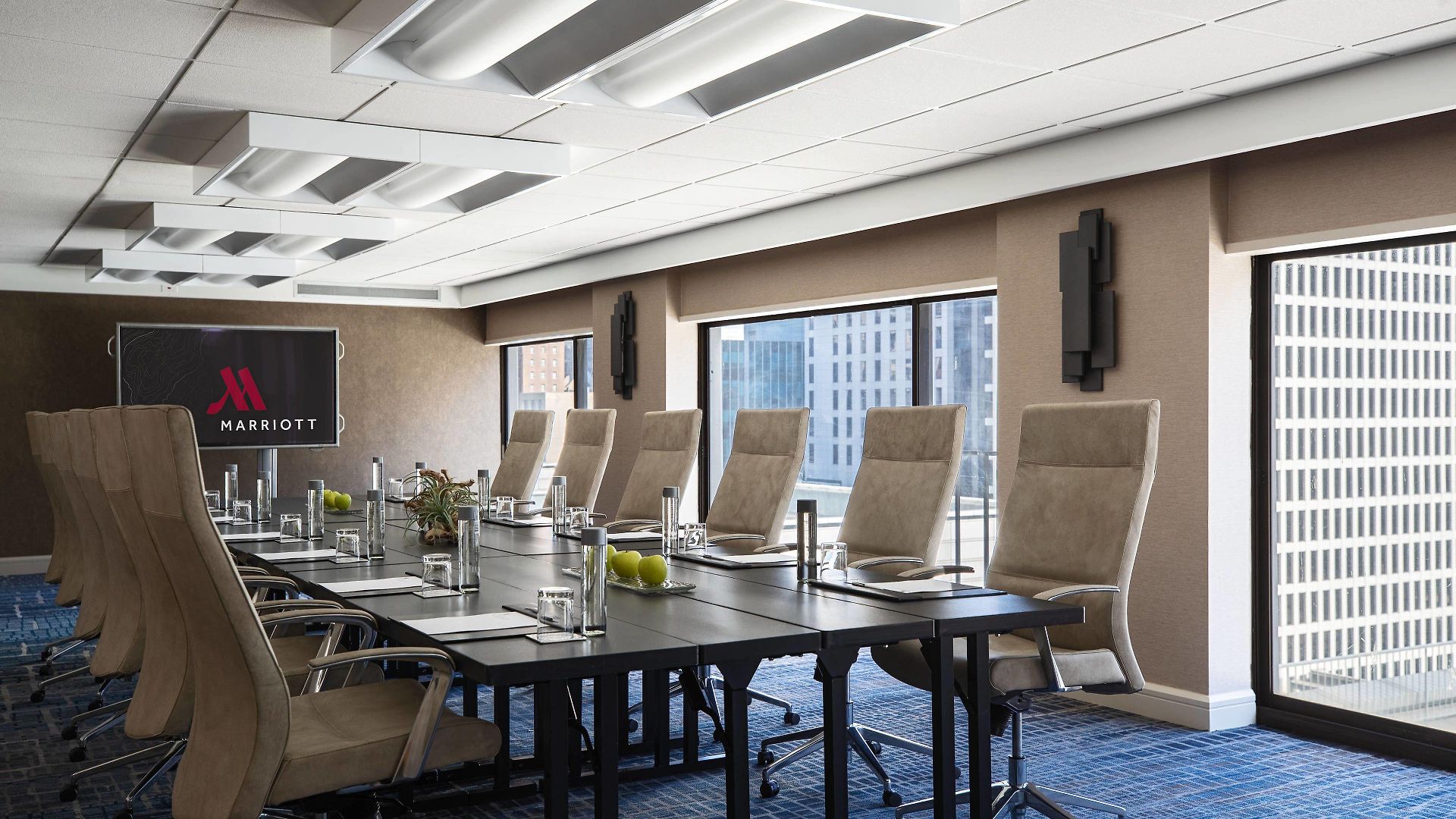 Marriott Downtown Magnificent Mile Hotel Chicago