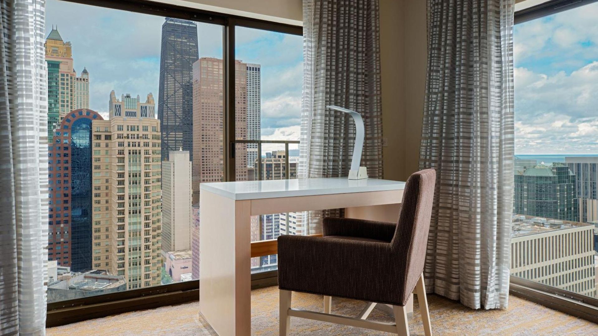 Marriott Downtown Magnificent Mile