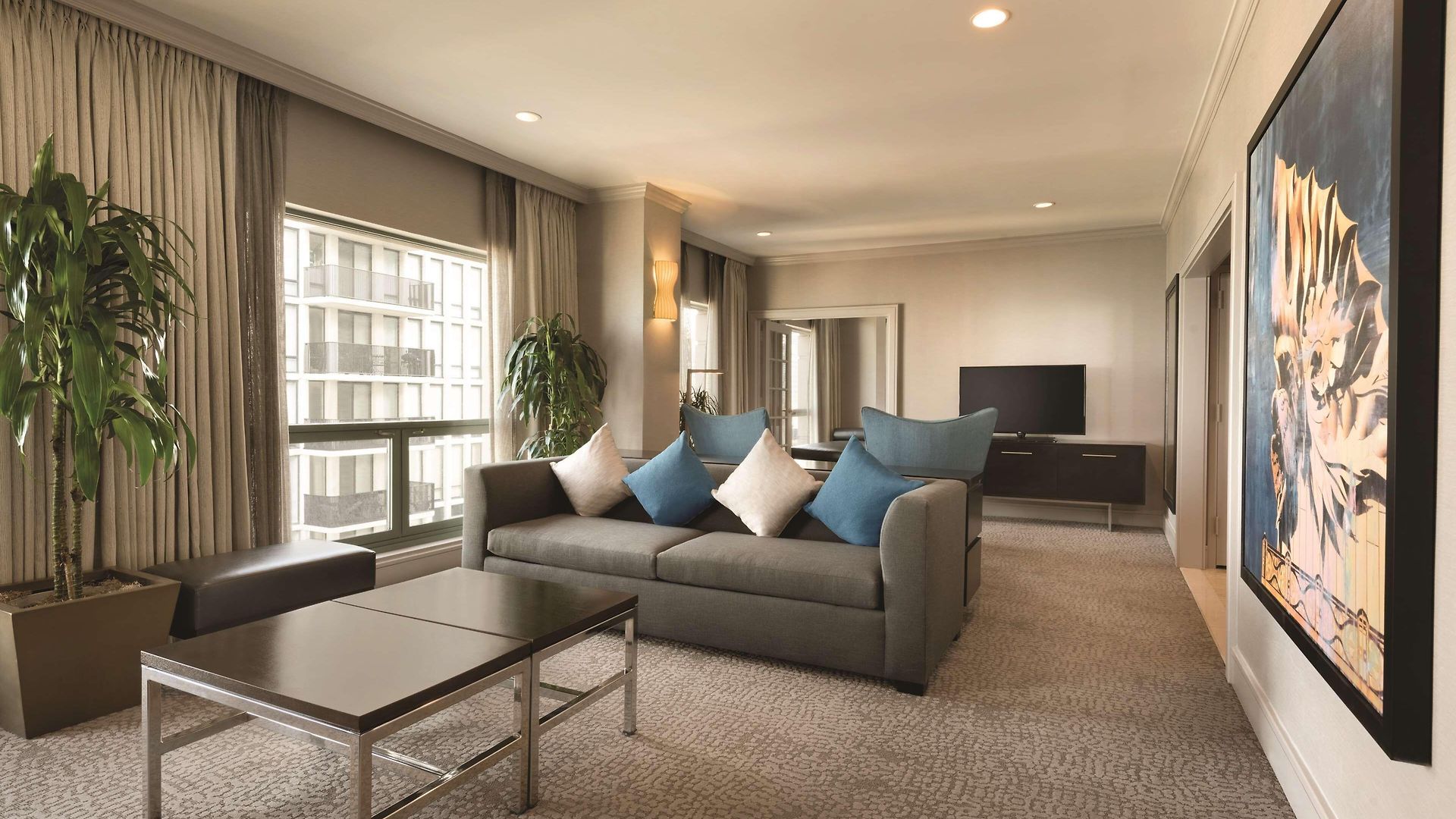 Hilton Magnificent Mile 3* Chicago