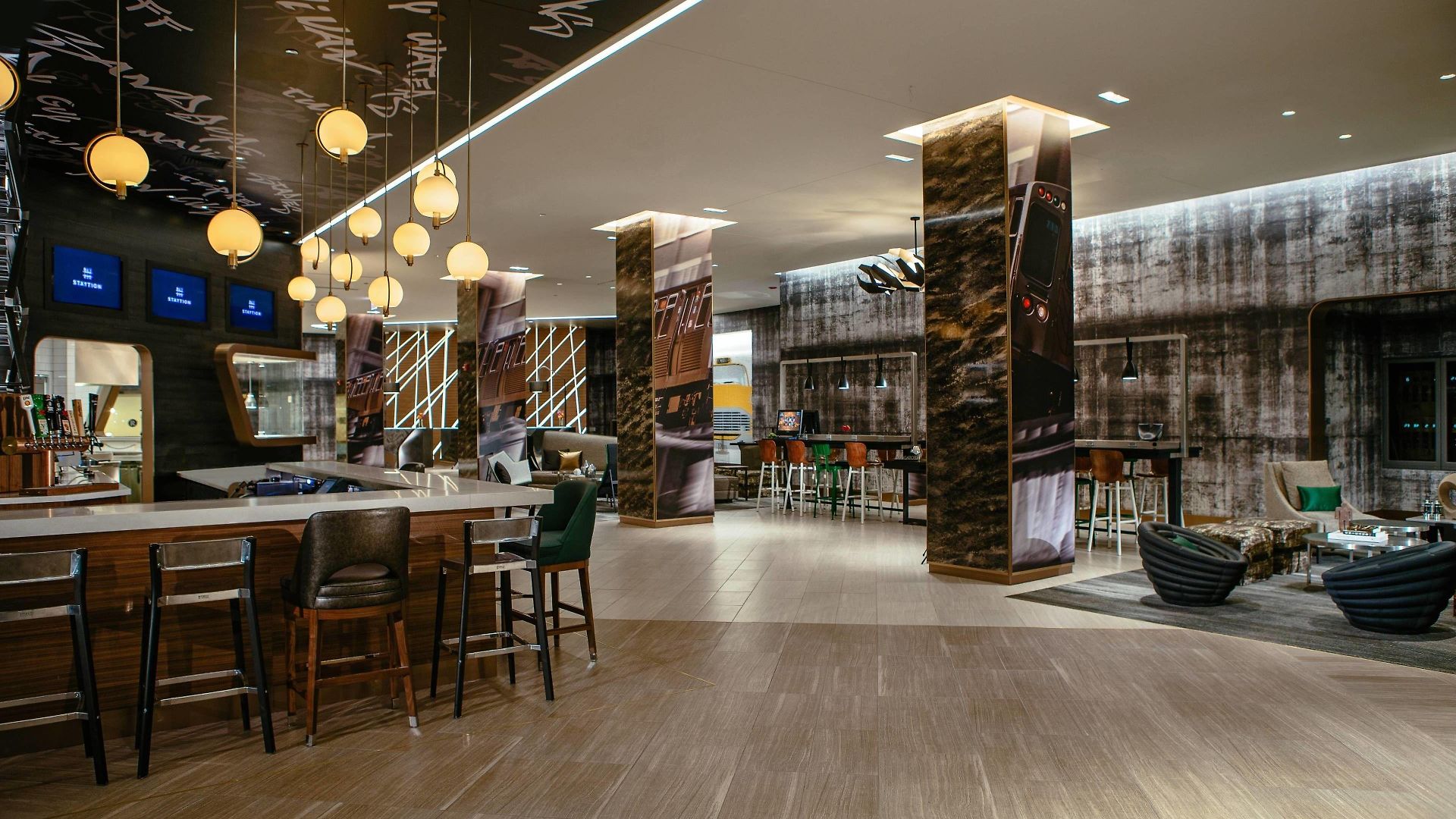 Hotel Renaissance Downtown