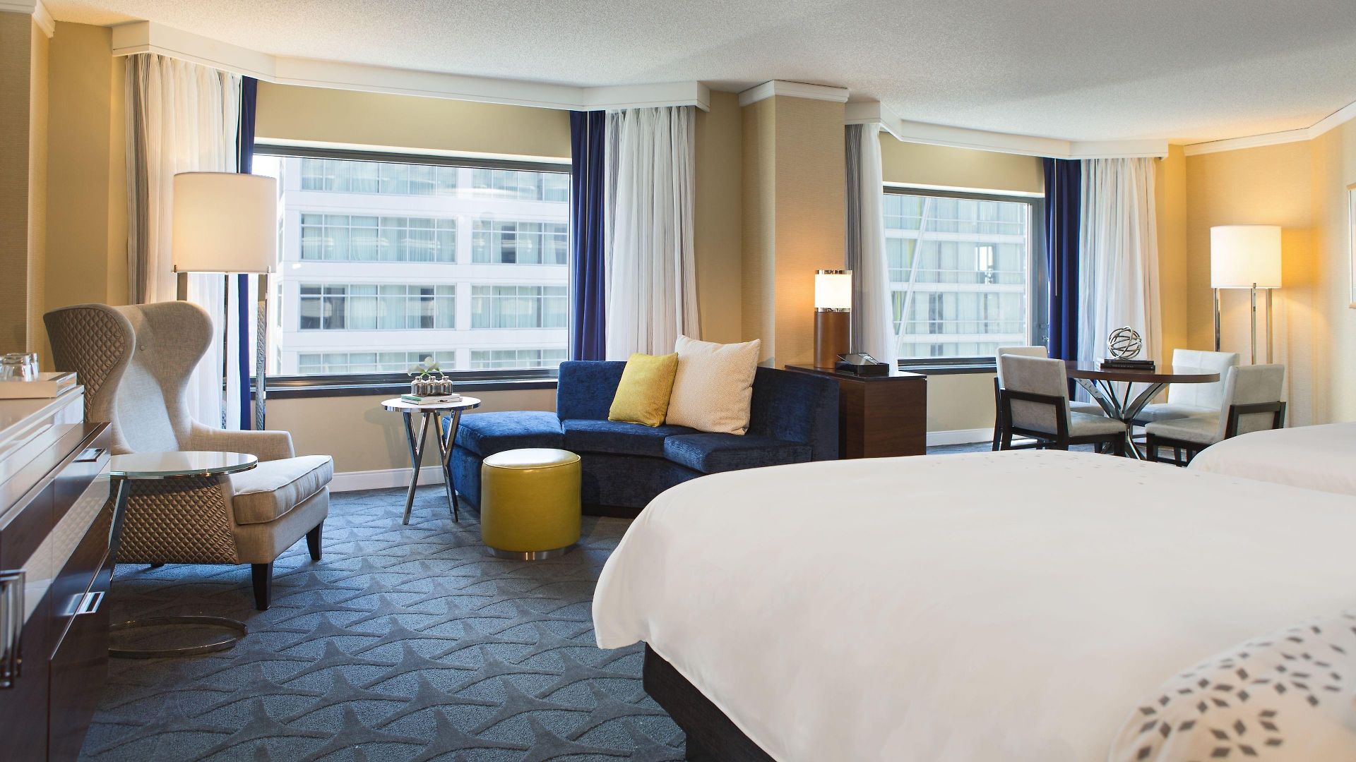 Hotel Renaissance Downtown