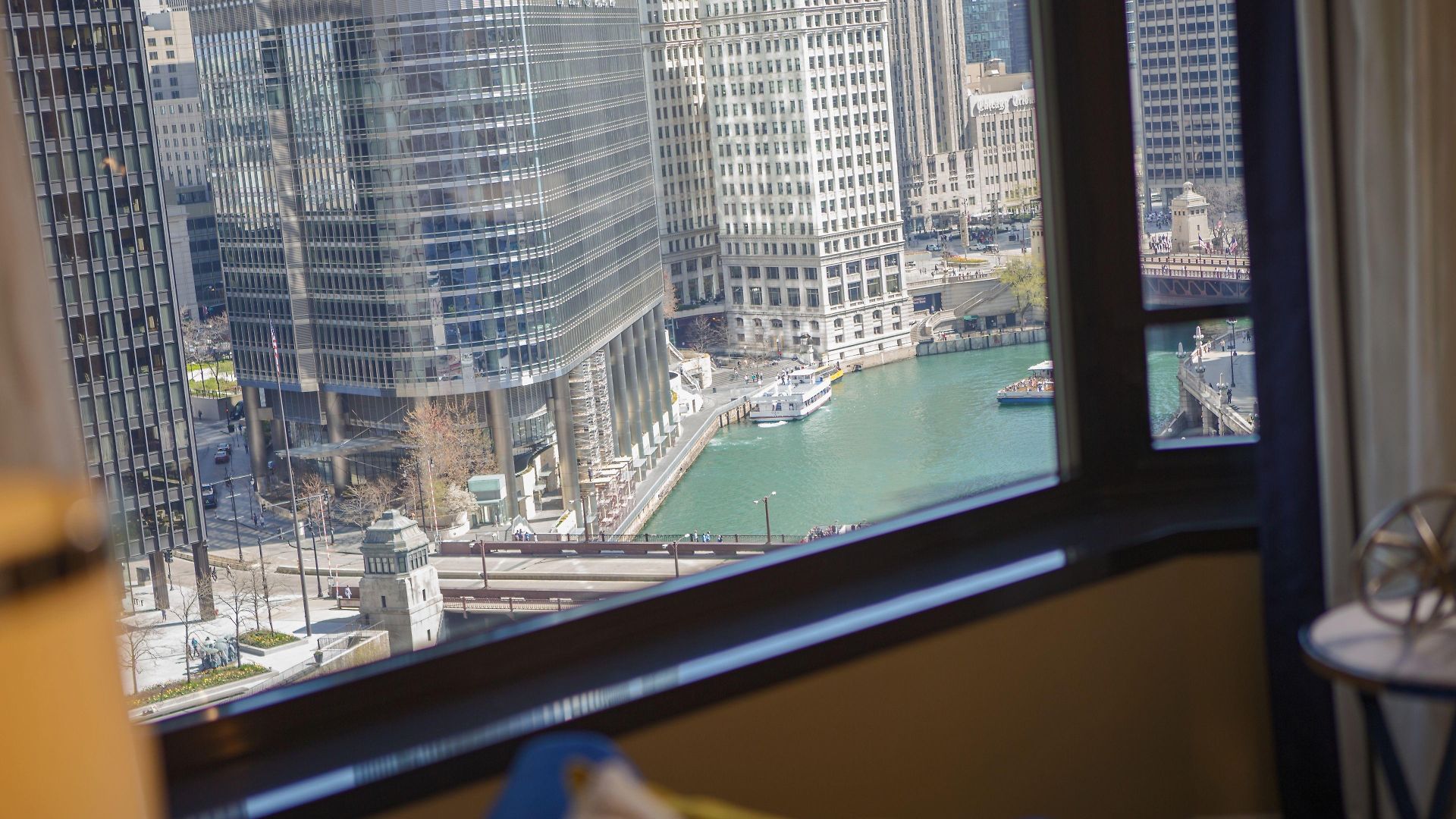 Renaissance Downtown Hotel 4*