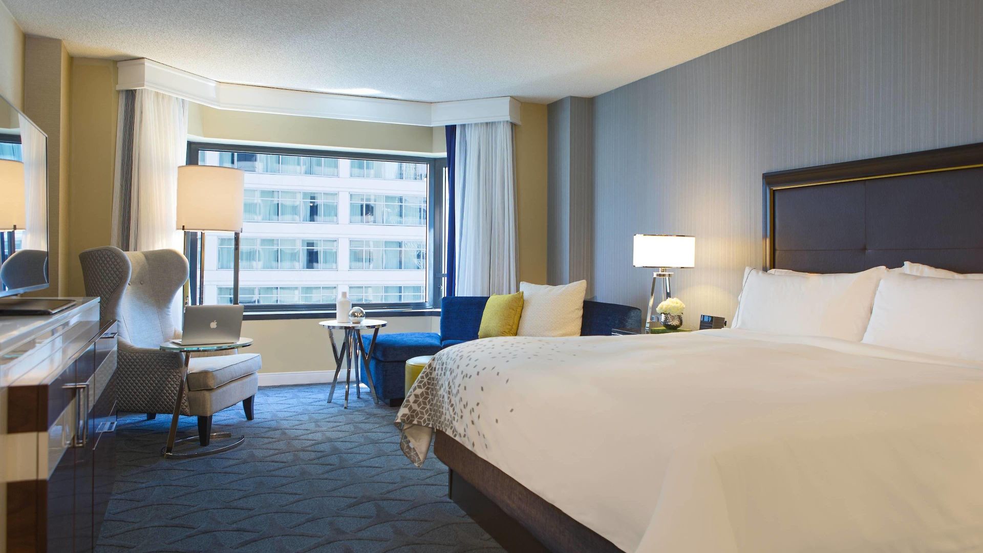 Renaissance Downtown 4* Chicago