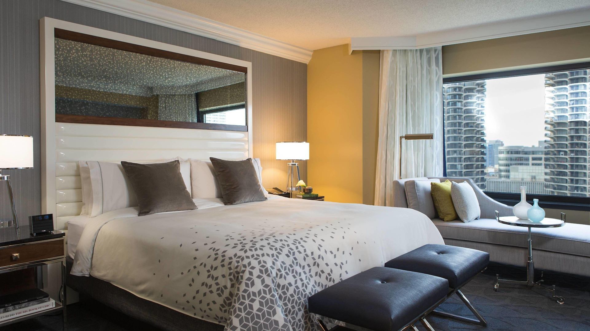 Renaissance Downtown Hotel Chicago