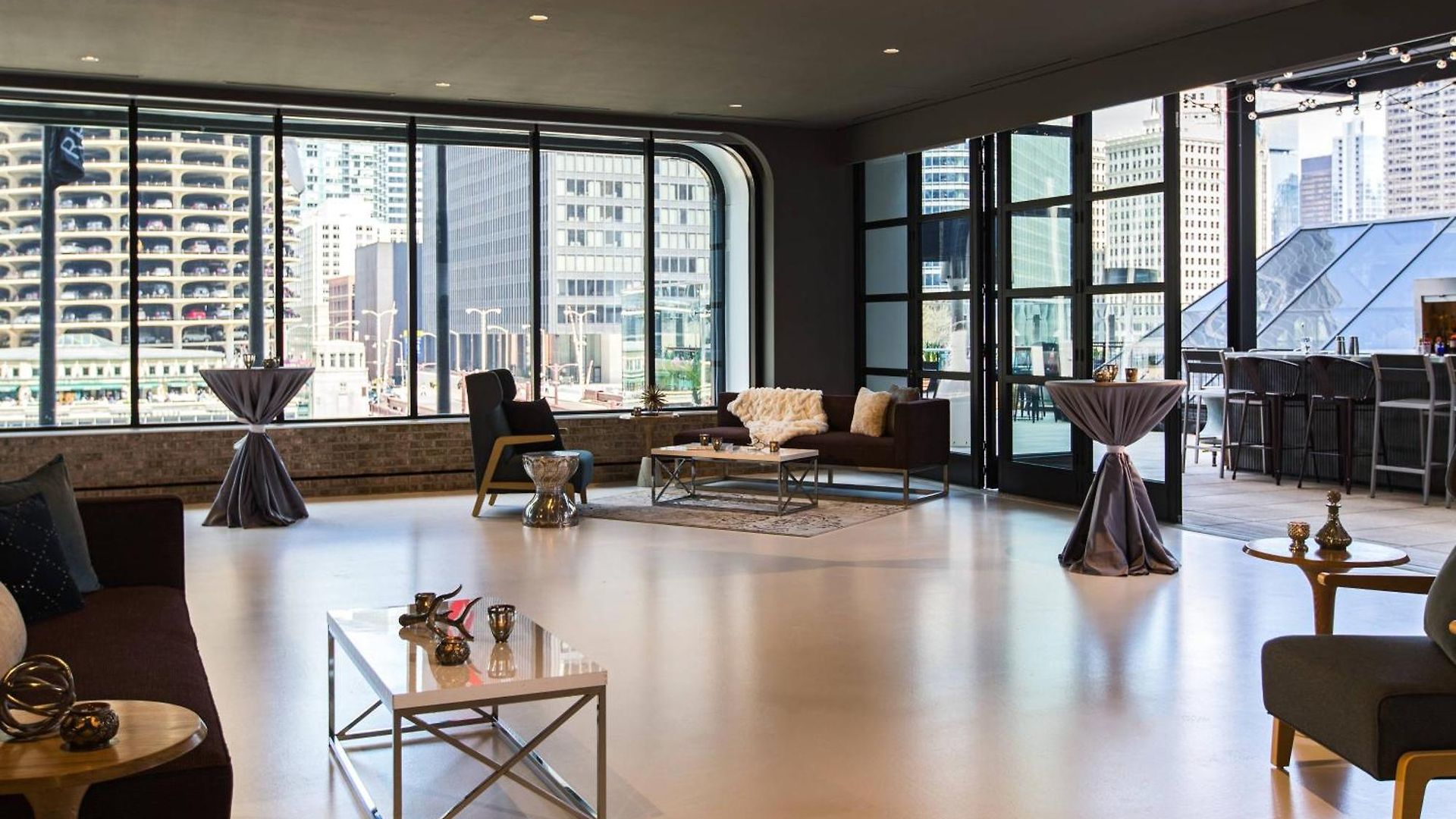 Renaissance Downtown