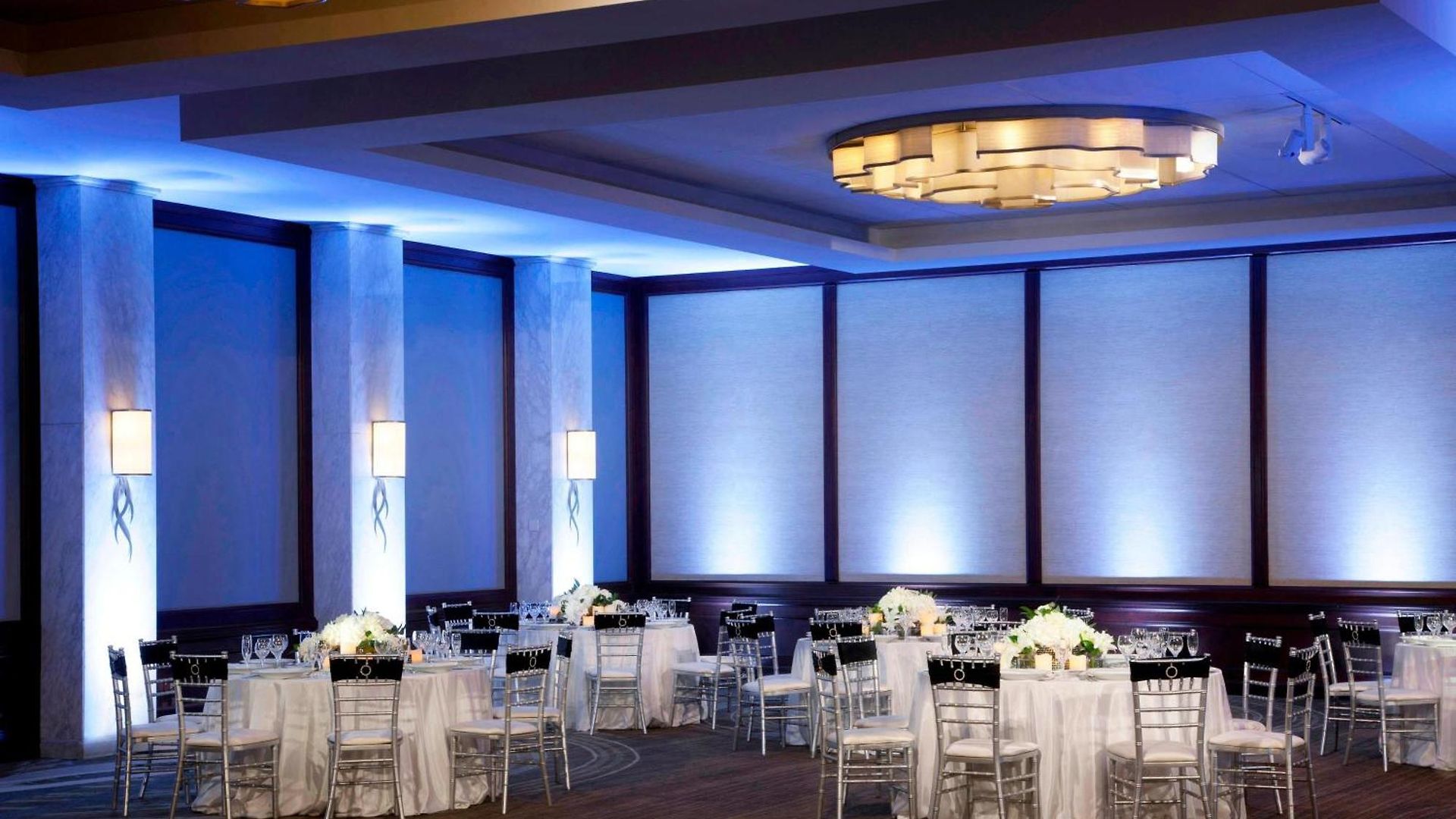 The Westin Michigan Avenue 4*