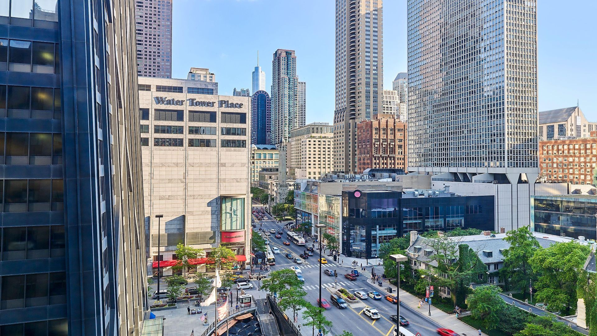 The Westin Michigan Avenue