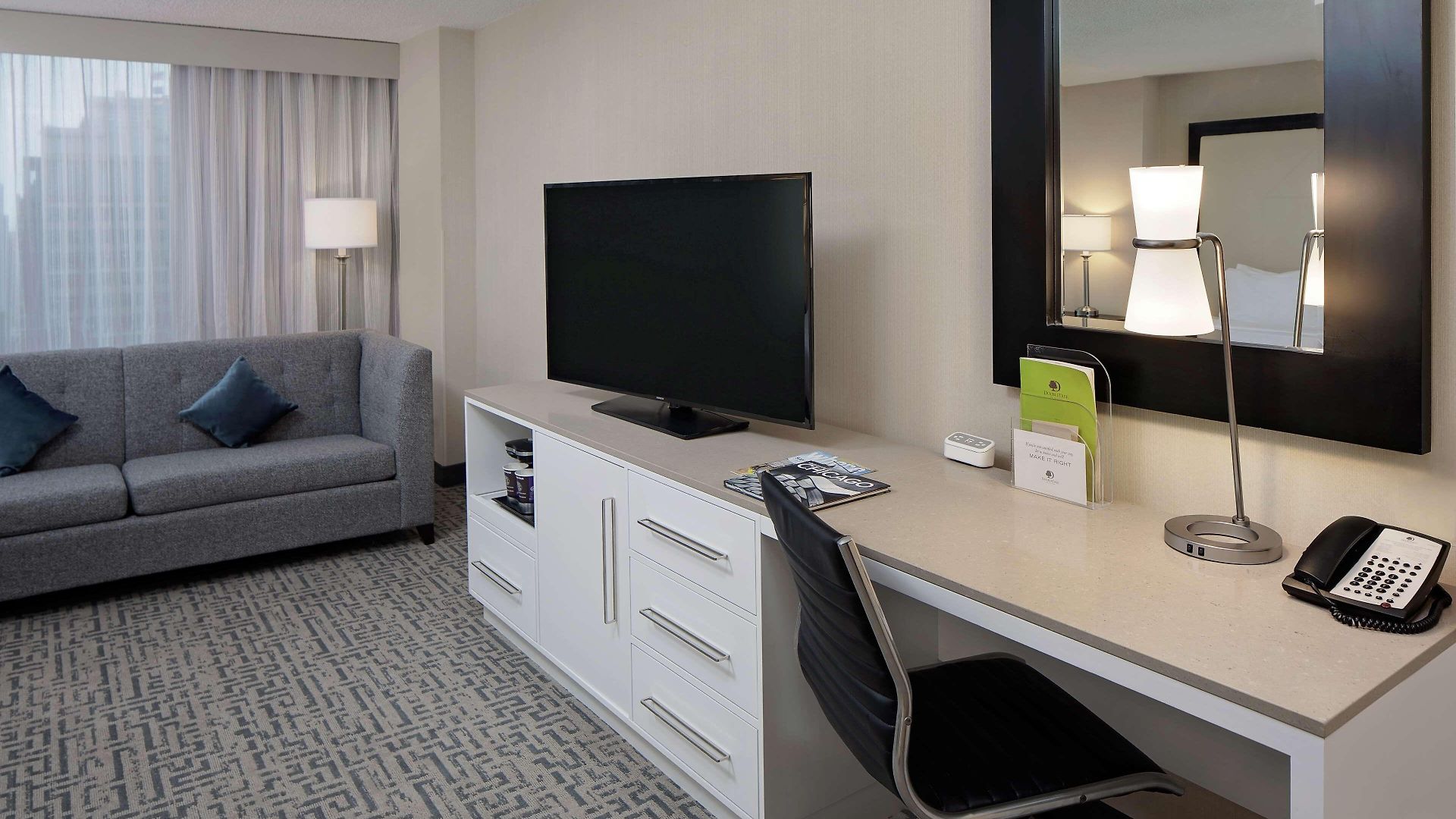 Hotel Doubletree By Hilton Magnificent Mile Chicago