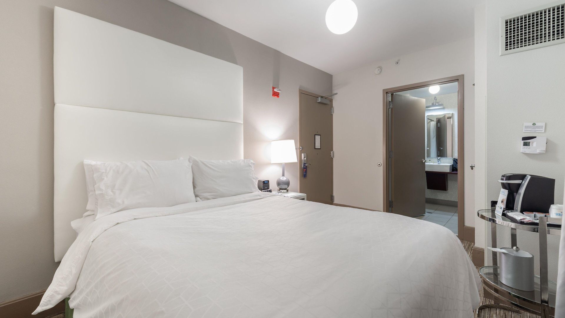Express - Magnificent Mile By Ihg