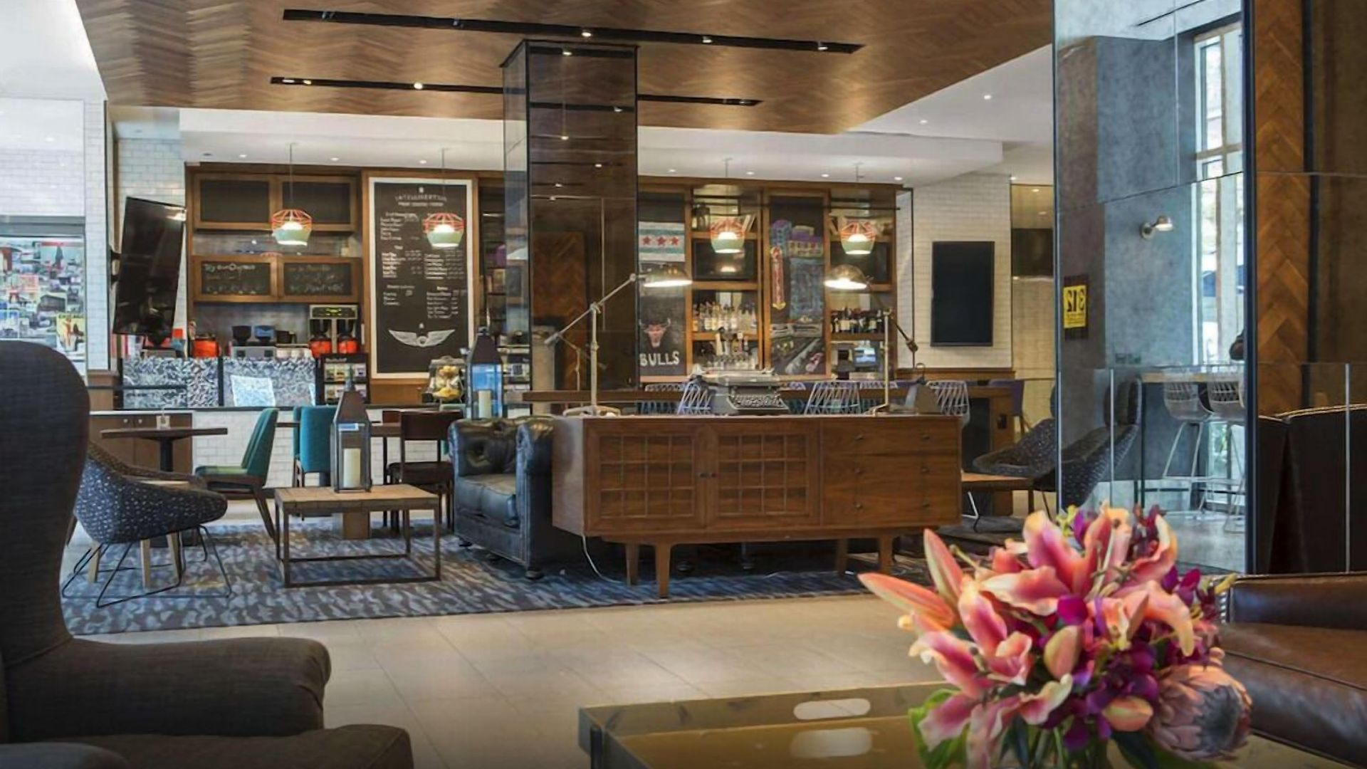 The Collection Magnificent Mile 4*