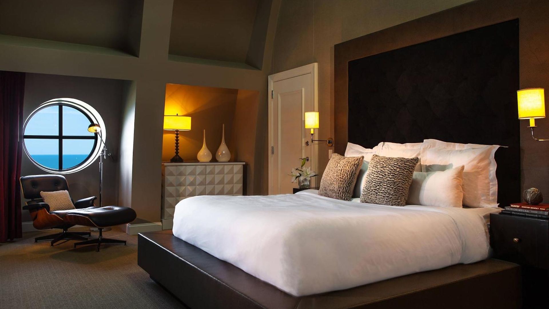 The Blackstone, Autograph Collection Hotel