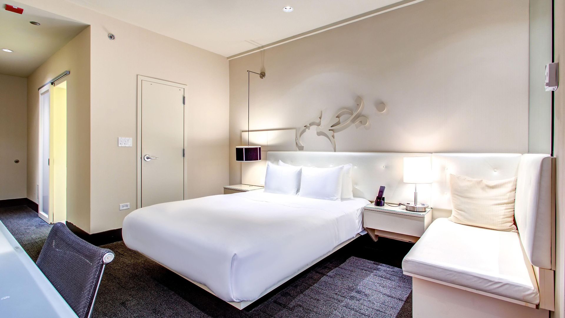 The Midland Hotel, Chicago, A Tribute Portfolio 4*