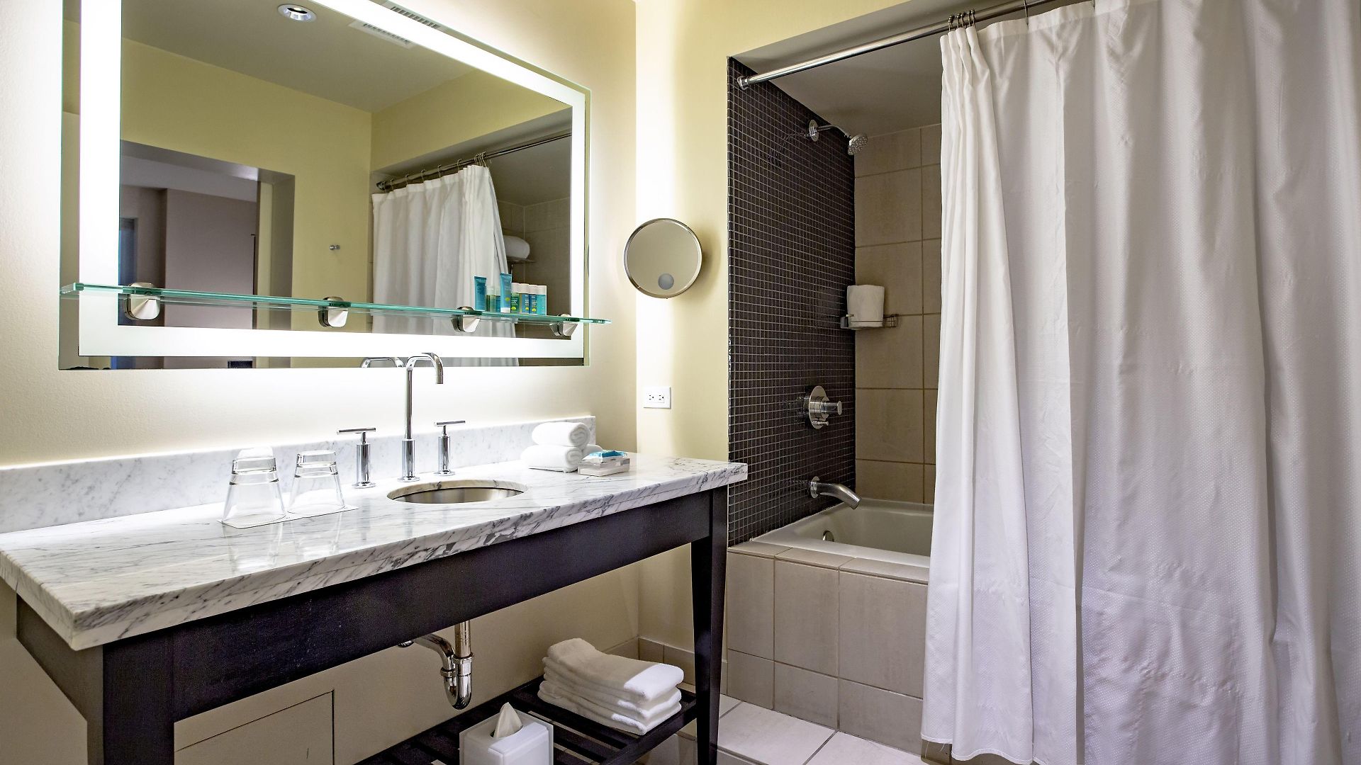 The Midland Hotel, Chicago, A Tribute Portfolio Hotel 4*