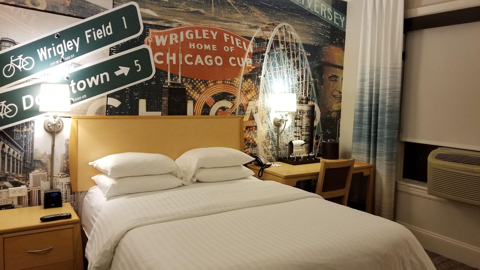 Hotel Versey Lincoln Park