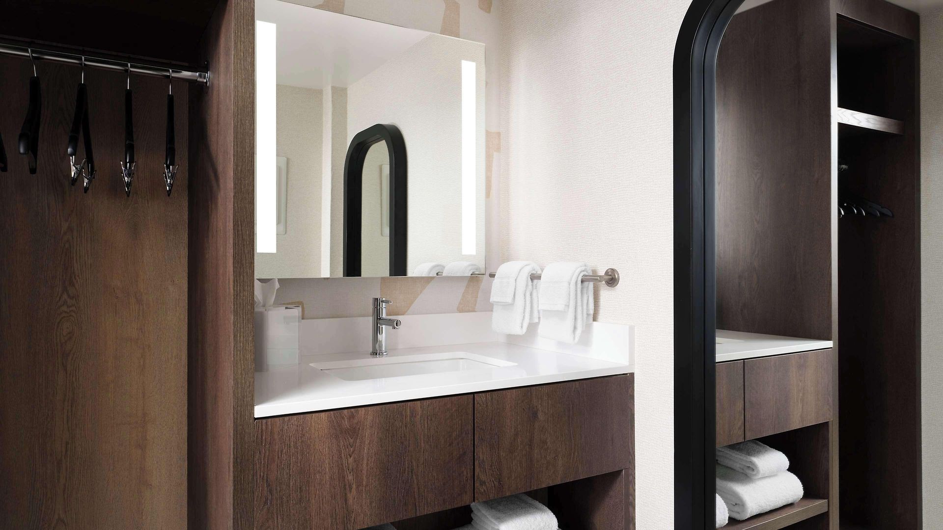 Hotel Sonesta Es Downtown Magnificent Mile Medical 3*
