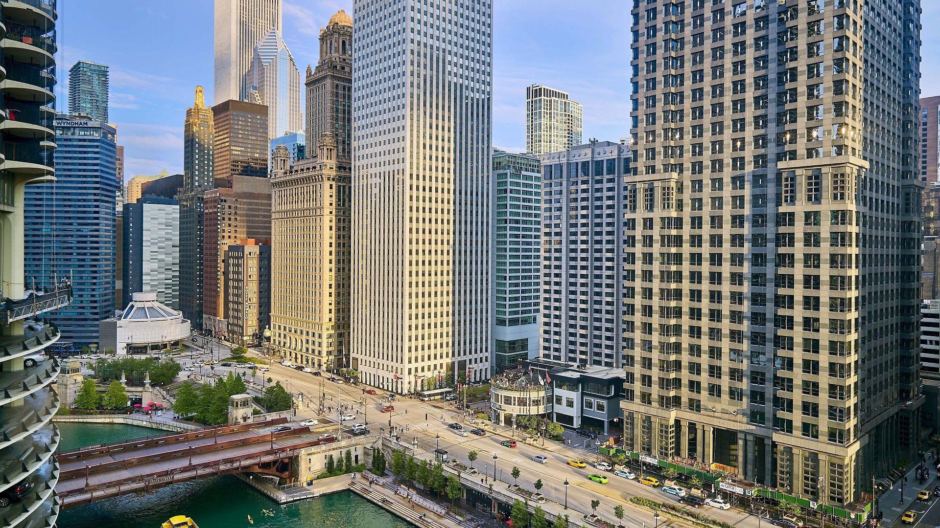 The Westin River North Hotel