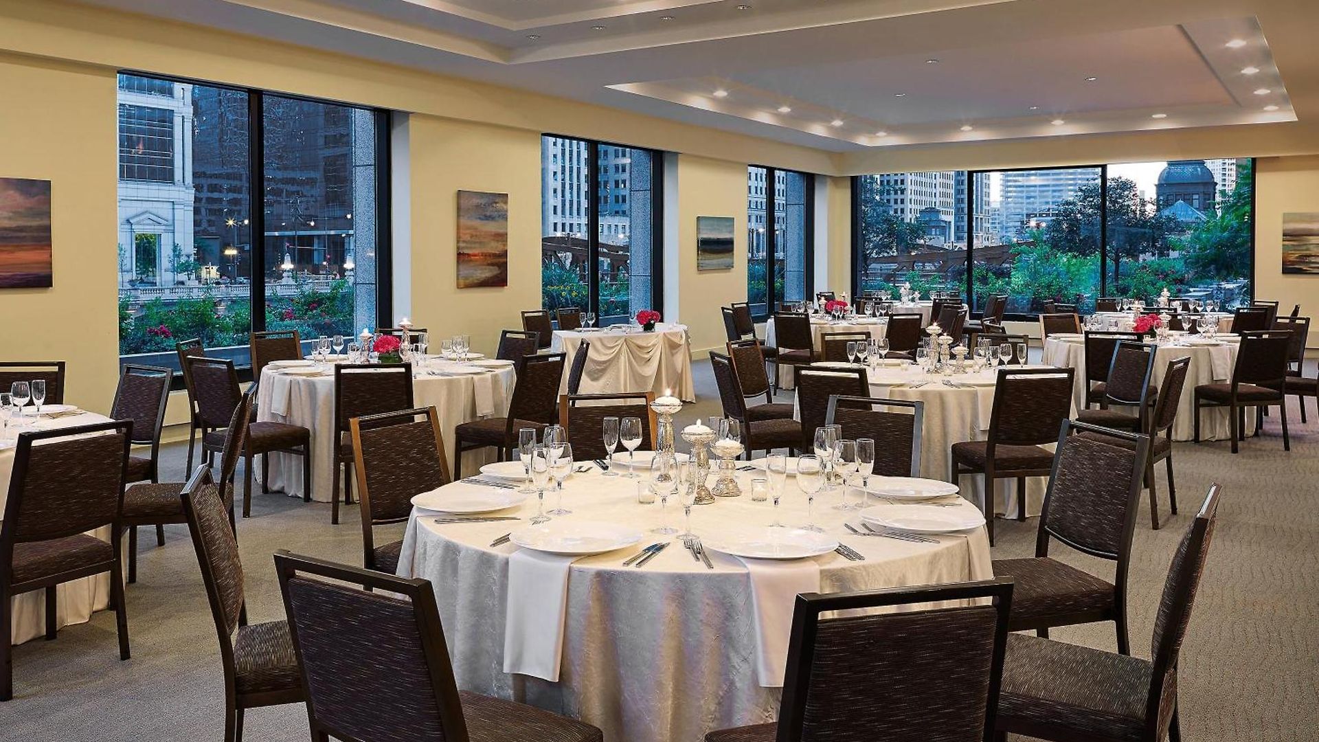 Hotel The Westin River North