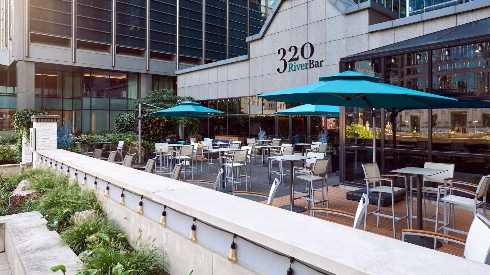 The Westin River North Hotel