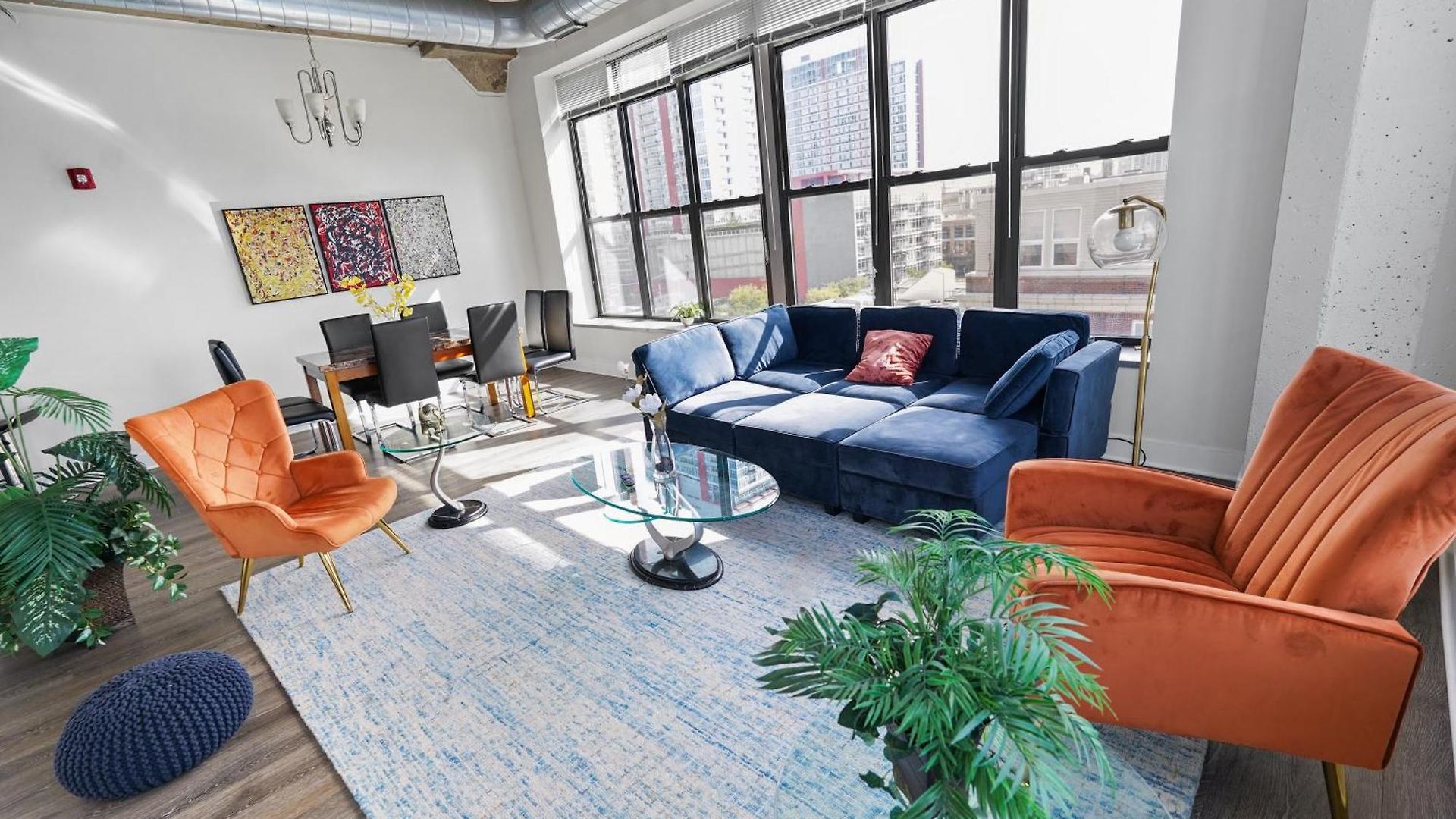 Mccormick Place Downtown: Luxurious 3br/2ba For 10 *