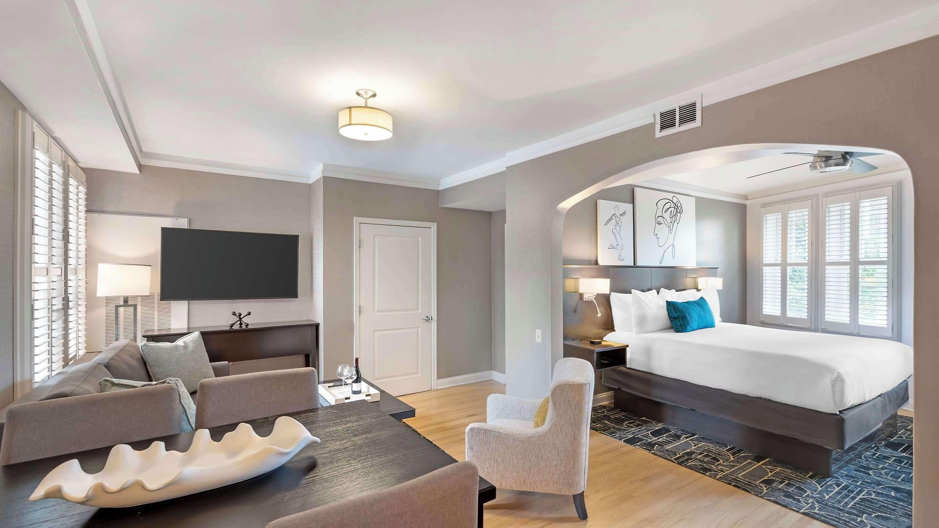 Western Hawthorne Terrace 3* Chicago