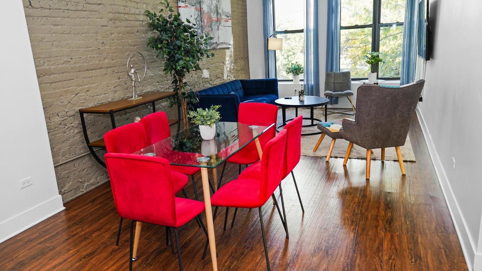South Loop 3br Group Comfort Near Downtown, Grant Park, Soldier Field And Mccormick Place Chicago