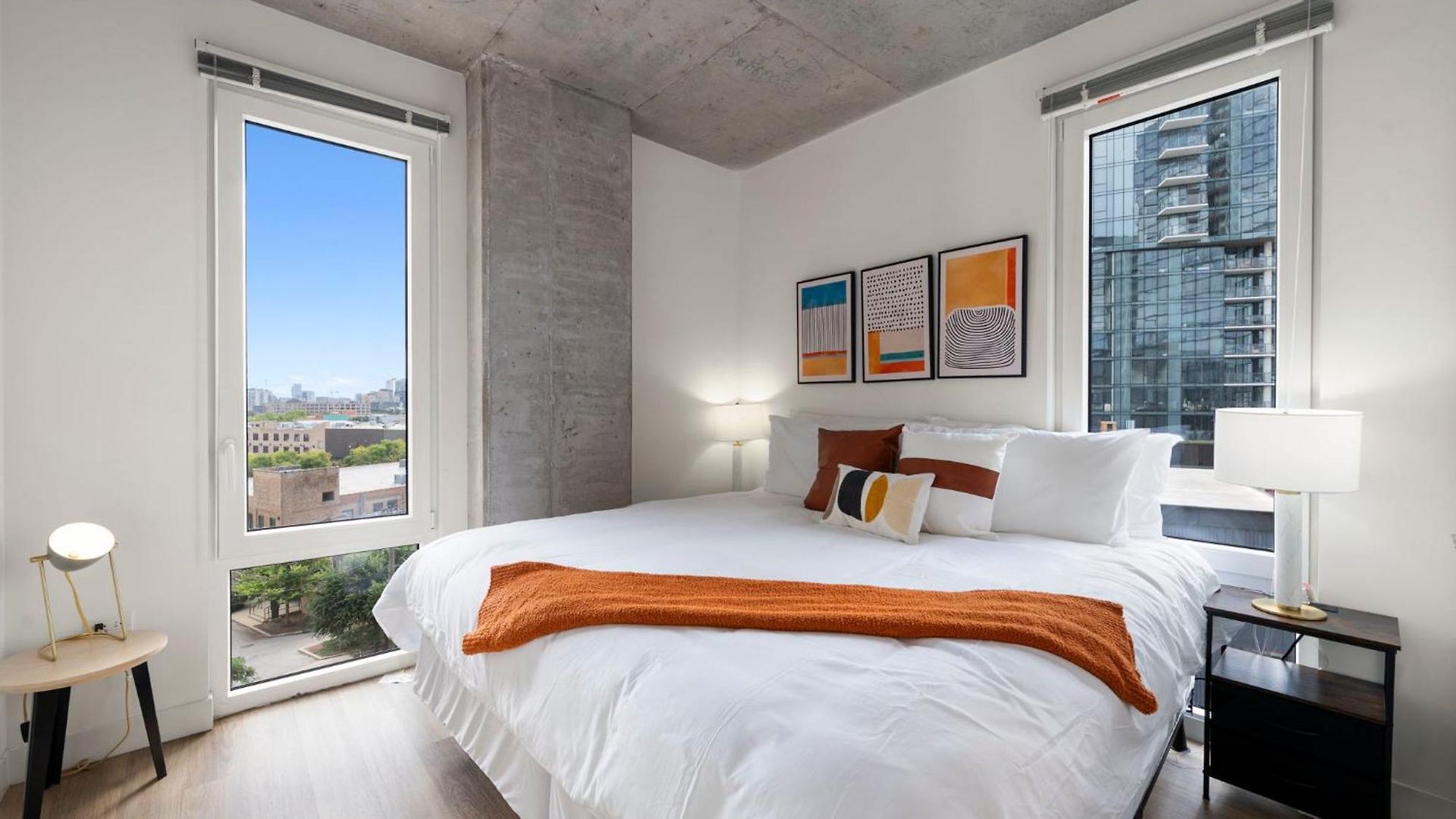Hotel Brand New 4br In Heart Of Chicago