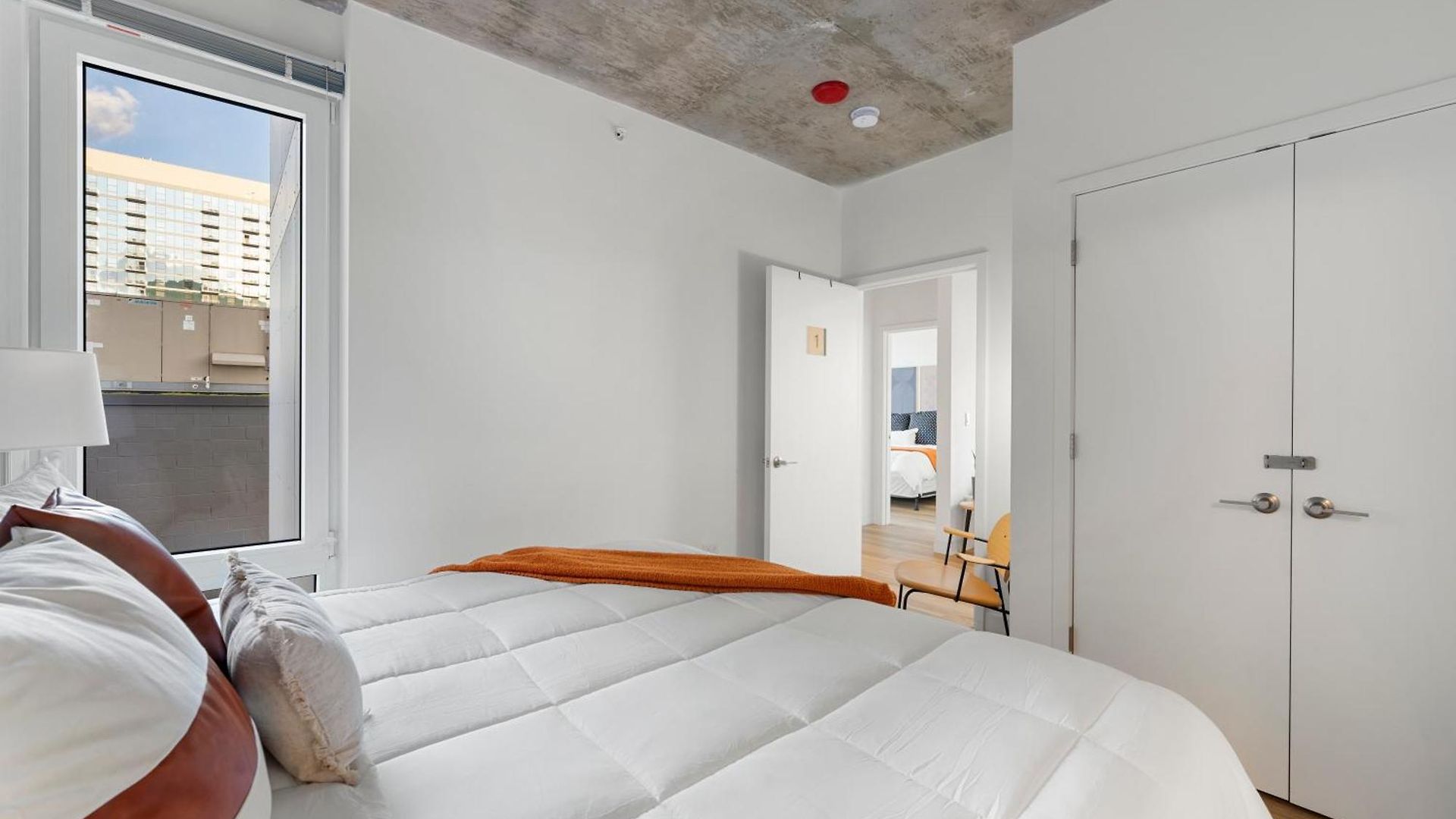 Group-ready 3br Sleek Design & Great Location