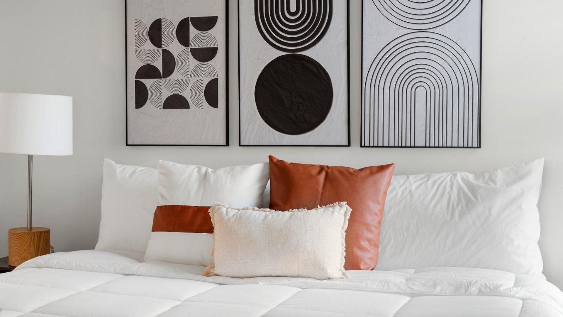 Hotel Group-ready 3br Sleek Design & Great Location *
