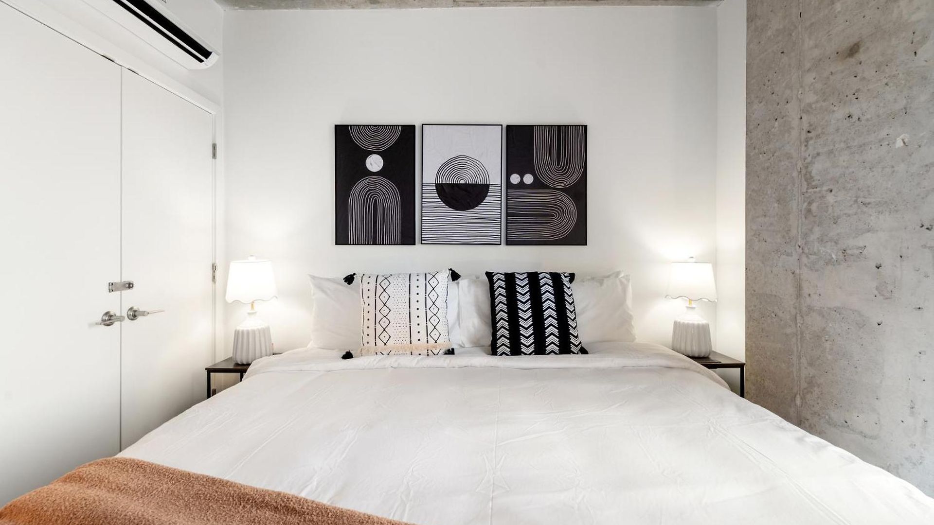 Hotel 4br Corporate And Modern Chicago