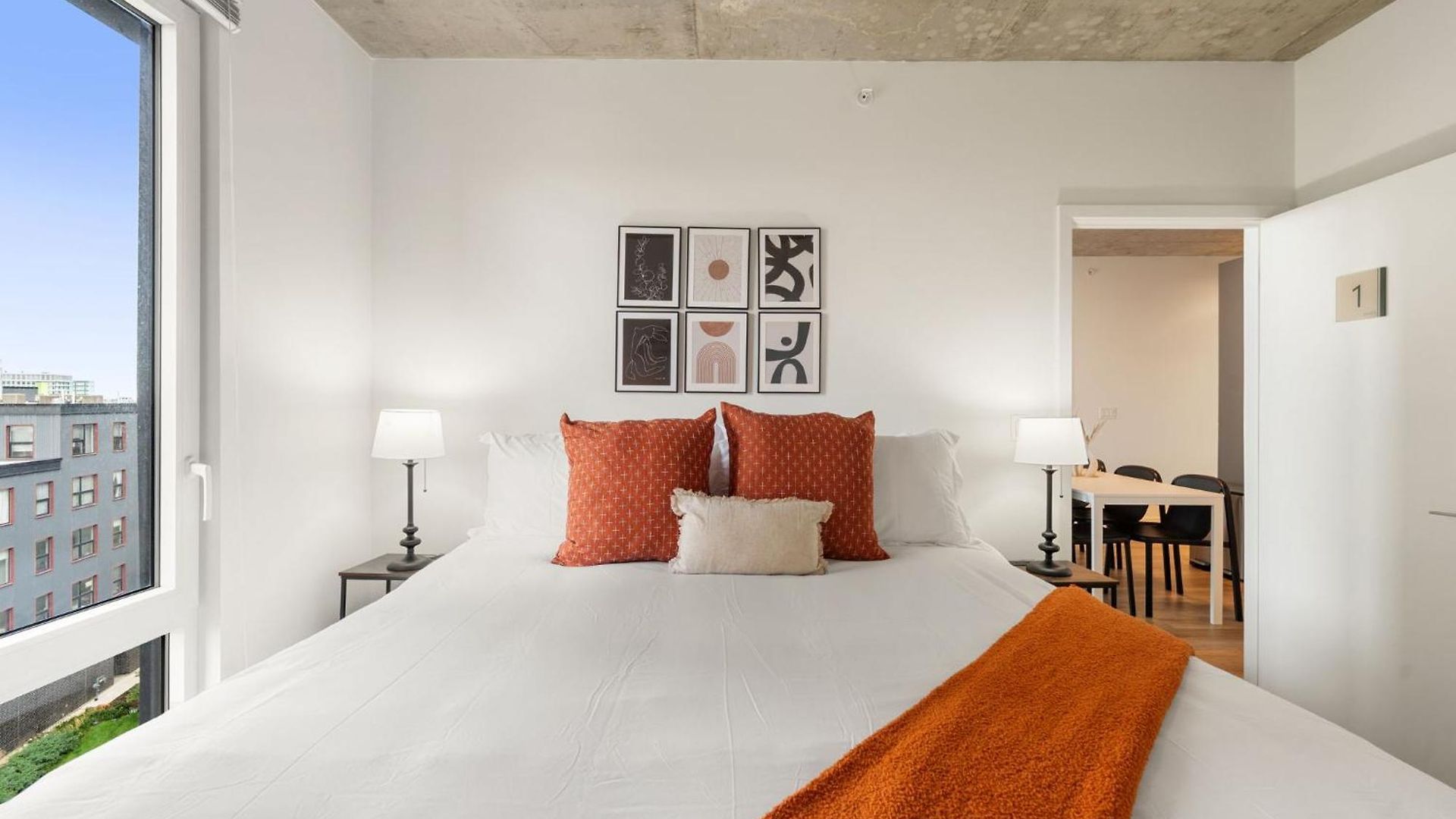 Elegant 3br Prime Location