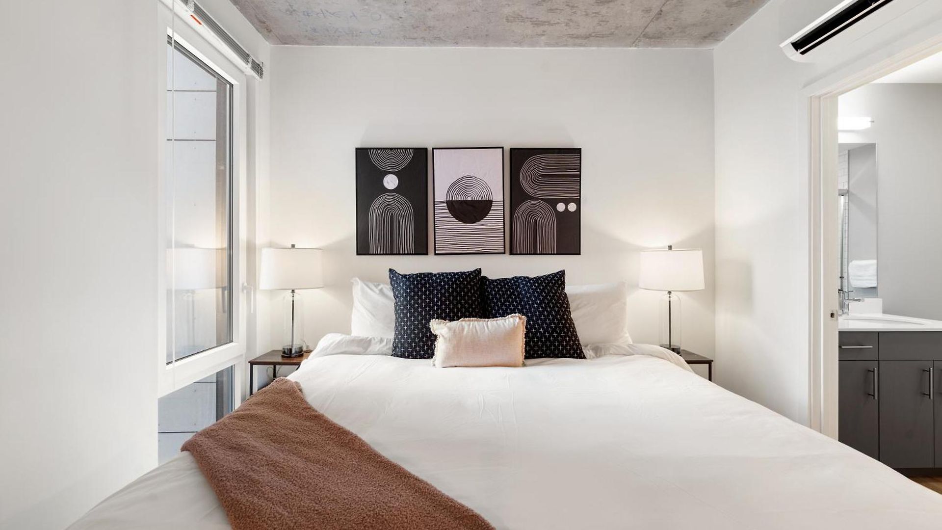 4br Corporate And Modern Hotel