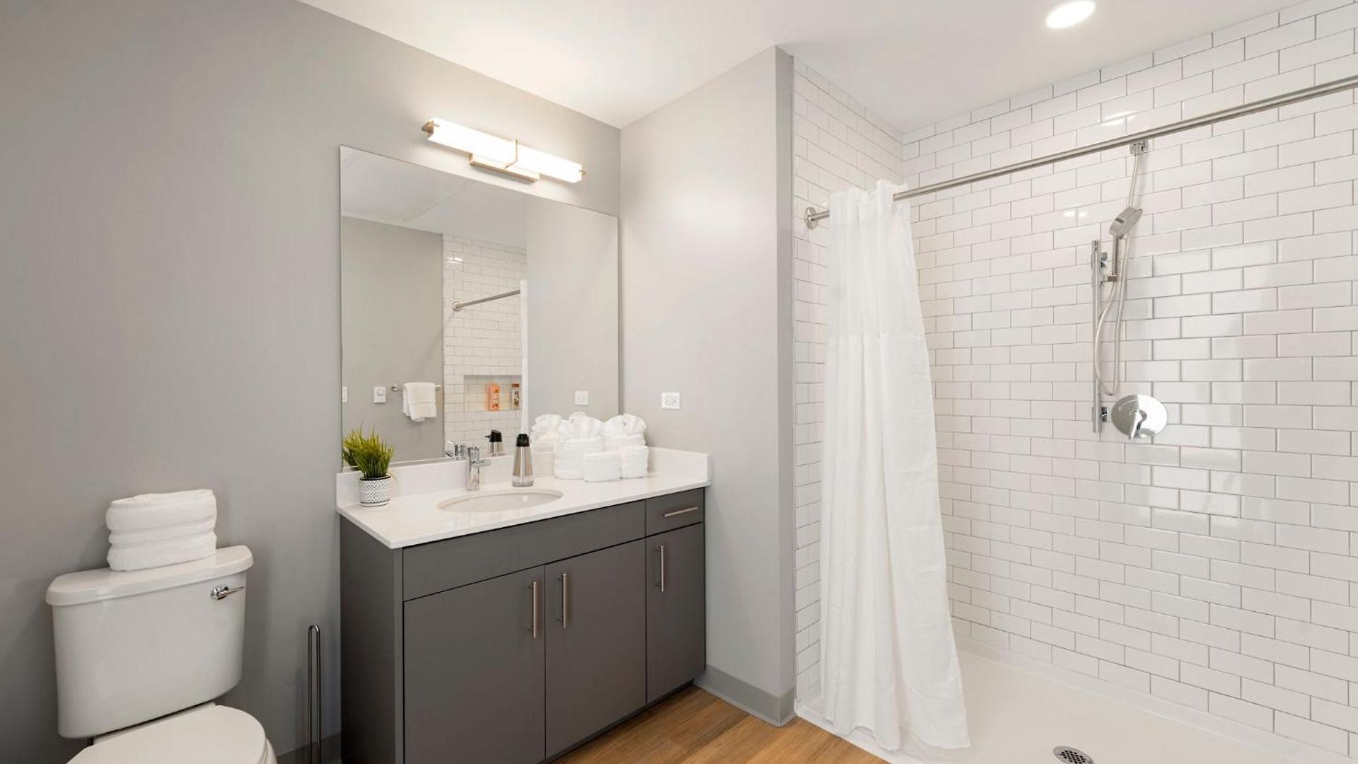 Hotel Elegant 3br Prime Location *