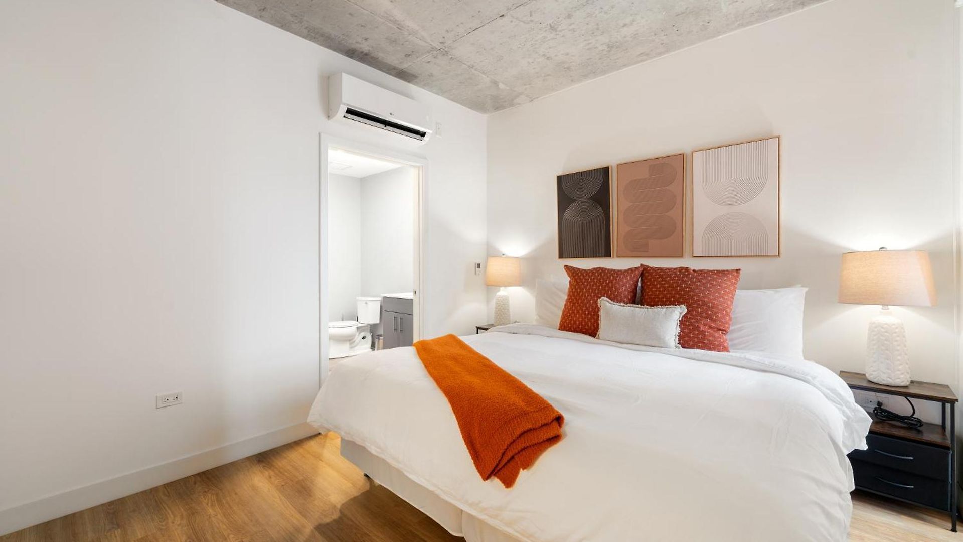 Hotel 4br Corporate And Modern Chicago