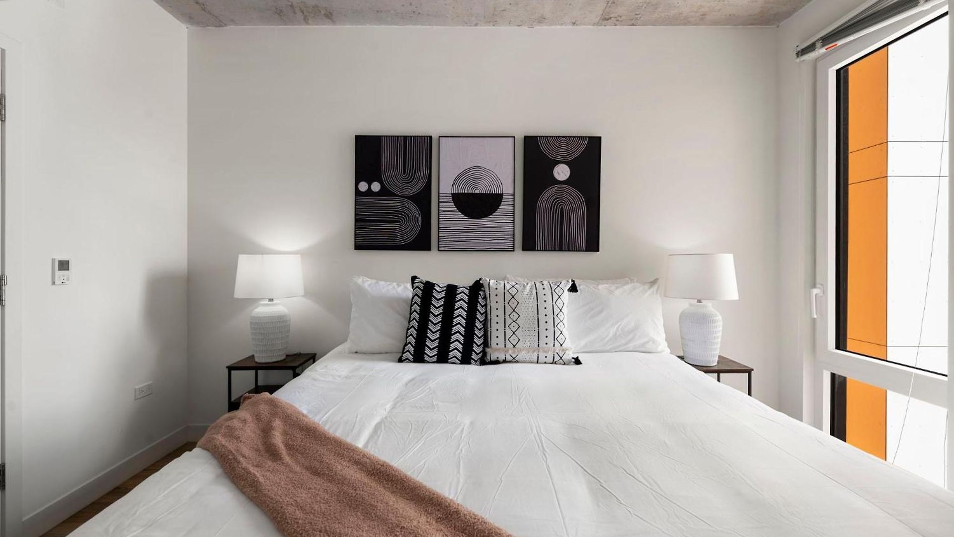 Brand New 4br In Heart Of