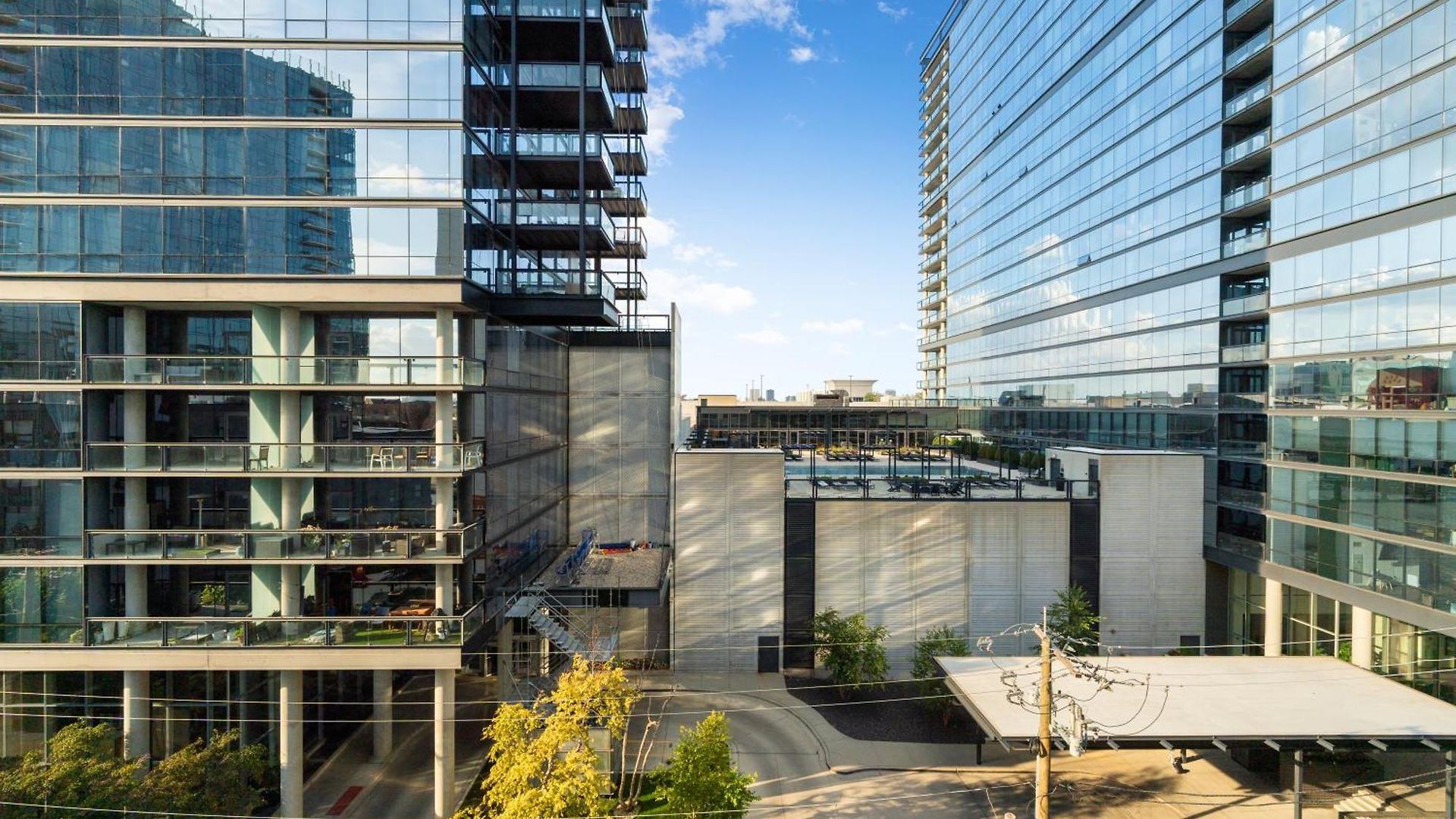 4br Corporate And Modern
