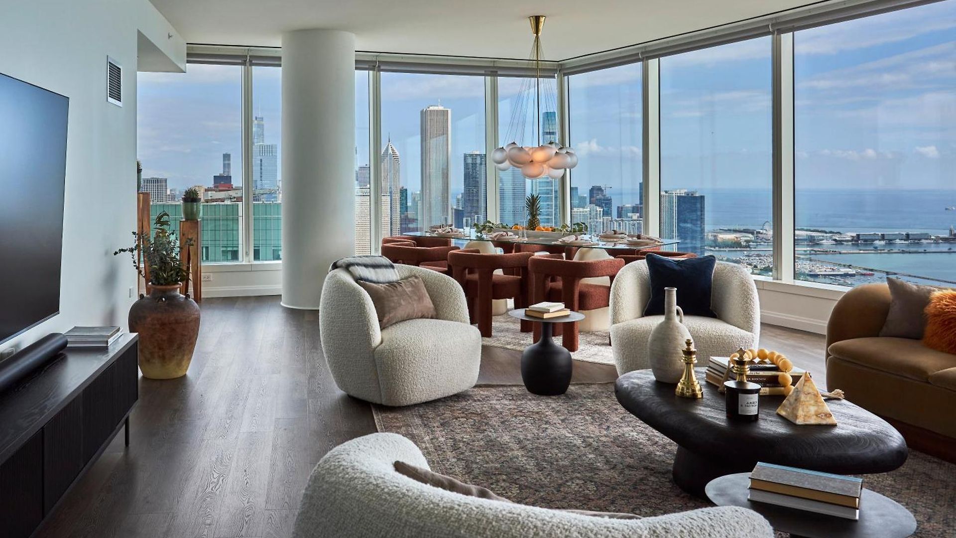Apartment Lux Apts With Views And Amenities *