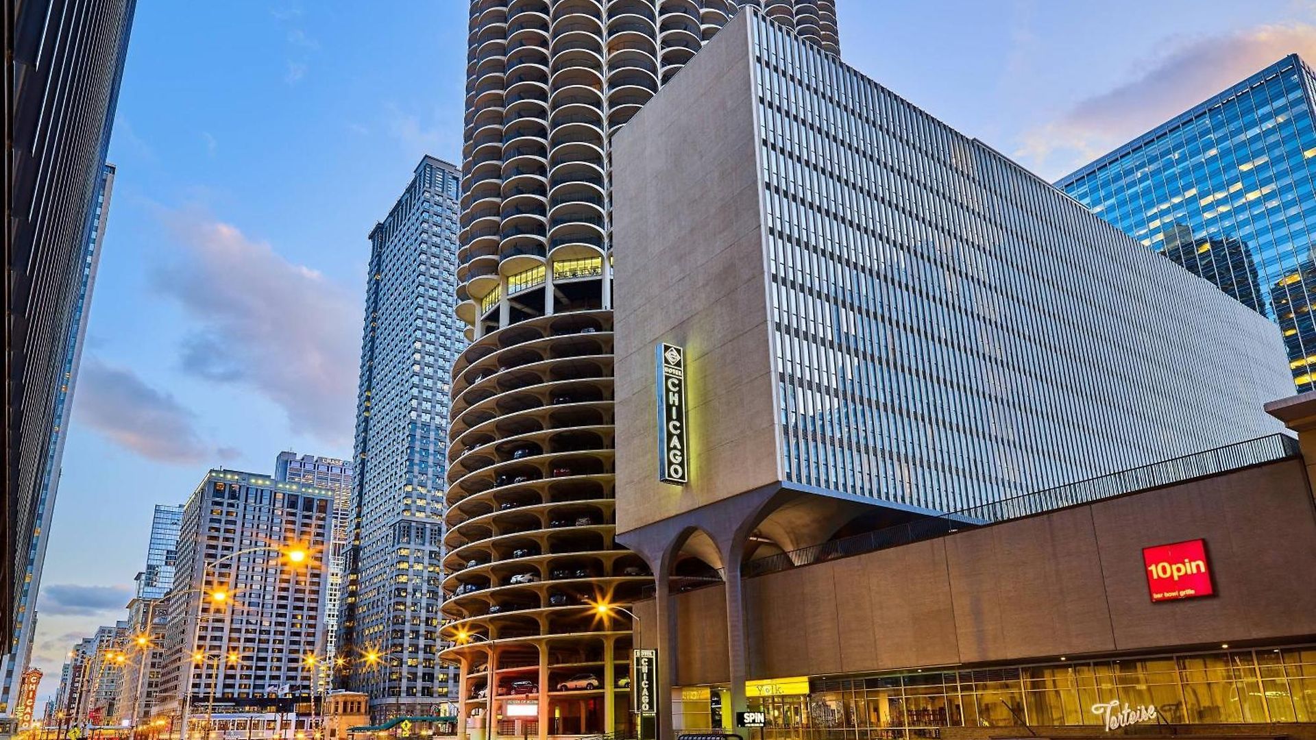 Hotel Downtown, Autograph Collection Chicago