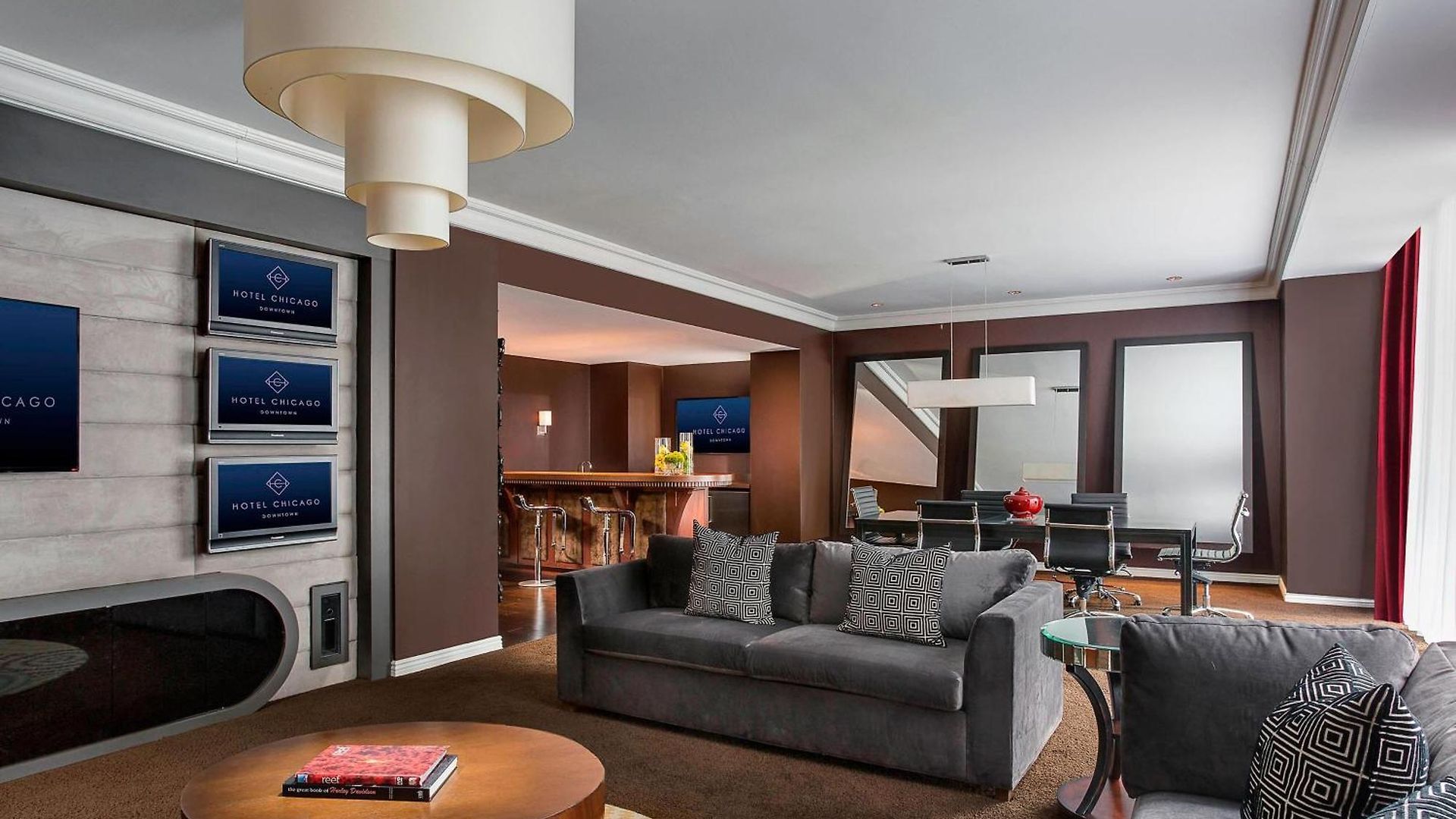 Downtown, Autograph Collection 4* Chicago