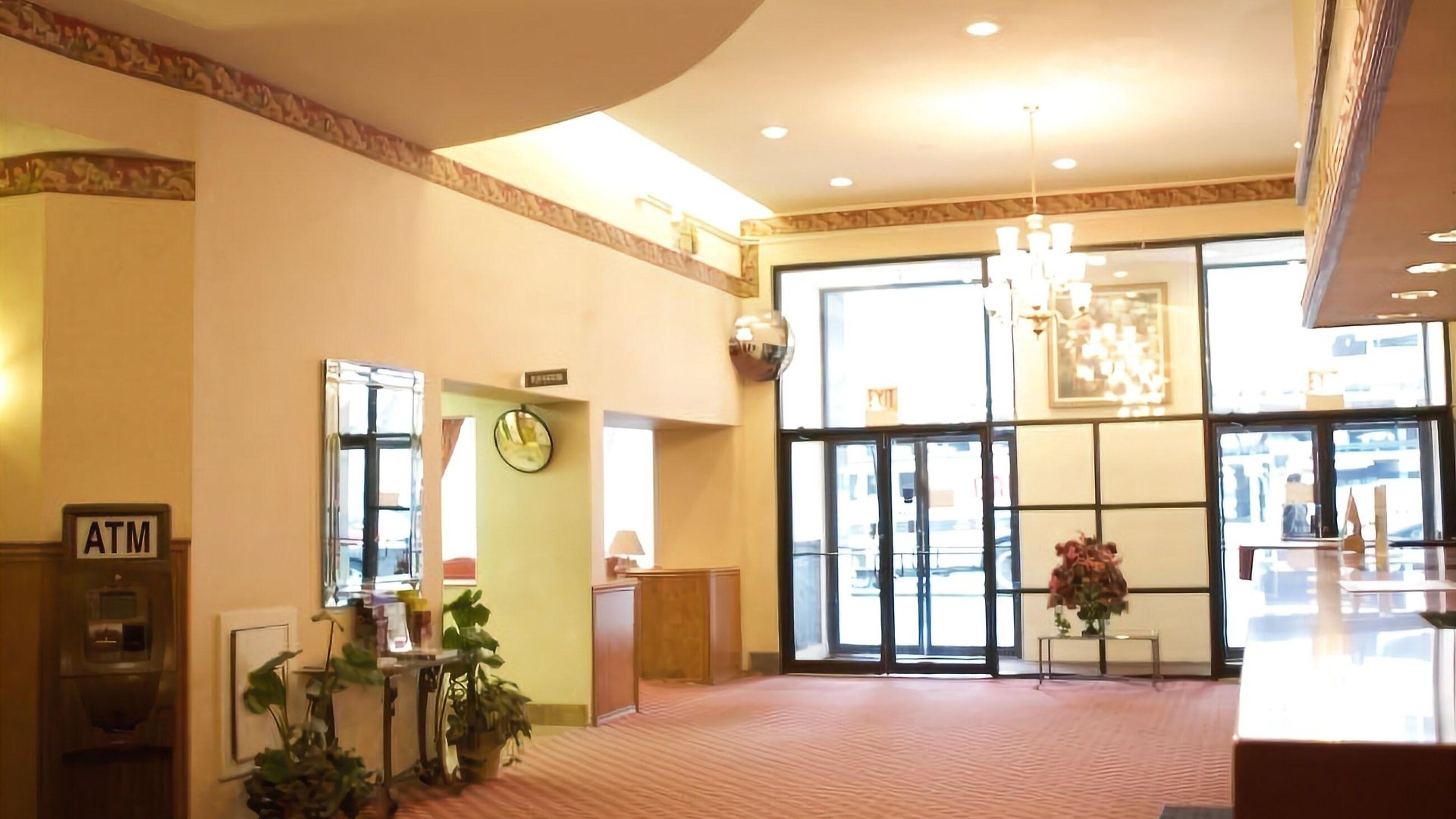 Travelodge By Wyndham Downtown 2*